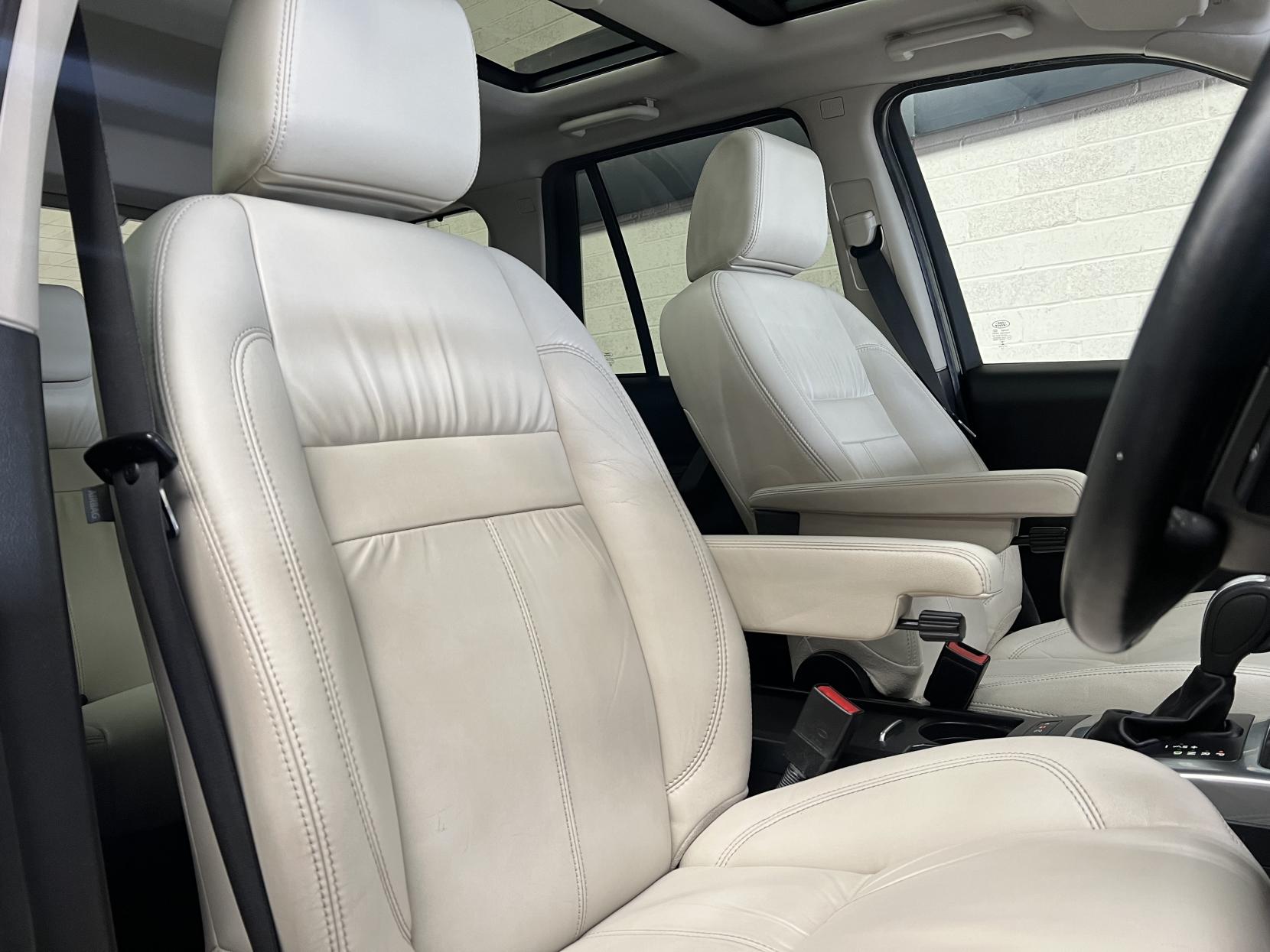 Land Rover Freelander 2 2.2 SD4 Metropolis SUV 5dr Diesel CommandShift 4WD Euro 5 (190 ps)