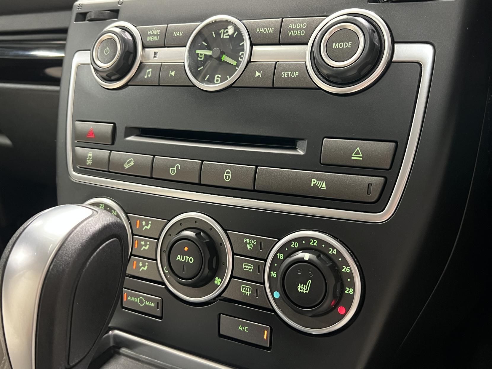 Land Rover Freelander 2 2.2 SD4 Metropolis SUV 5dr Diesel CommandShift 4WD Euro 5 (190 ps)
