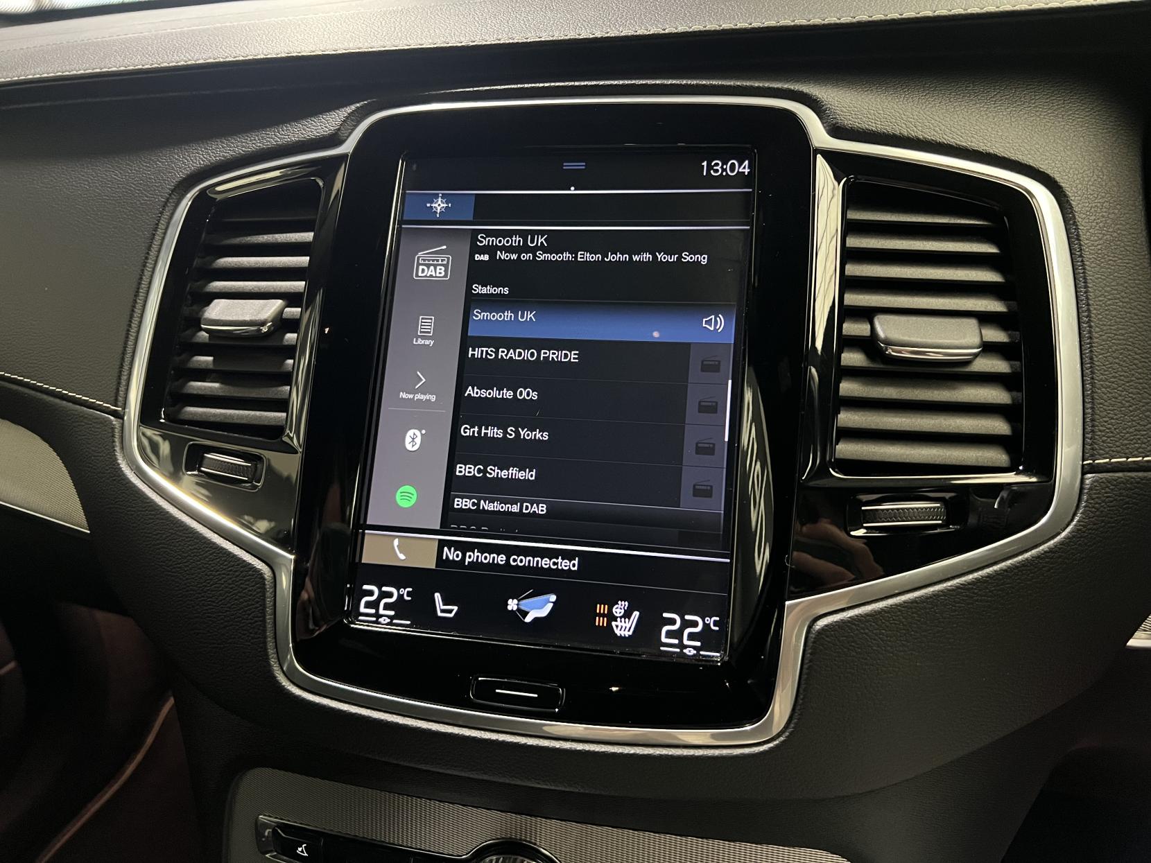 Volvo XC90 2.0 D5 PowerPulse R-Design Pro SUV 5dr Diesel Auto 4WD Euro 6 (s/s) (235 ps)