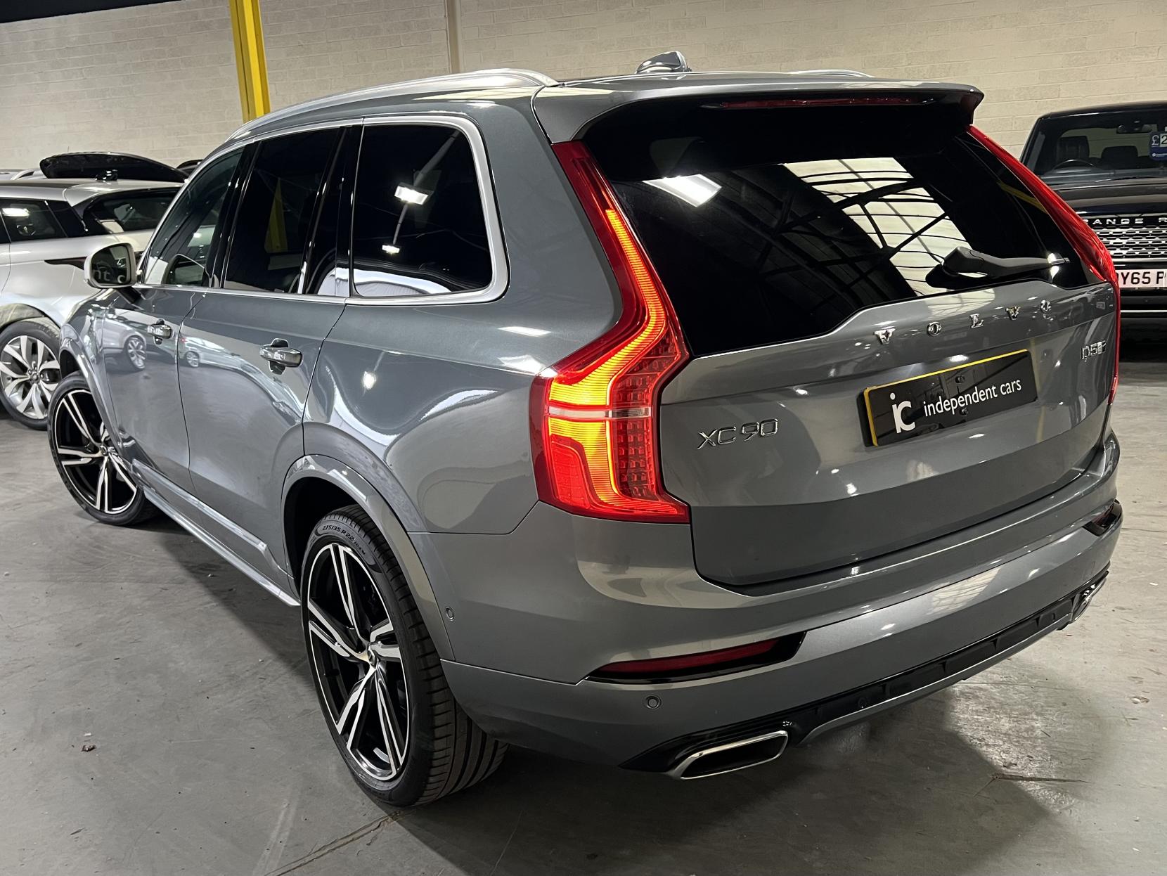 Volvo XC90 2.0 D5 PowerPulse R-Design Pro SUV 5dr Diesel Auto 4WD Euro 6 (s/s) (235 ps)