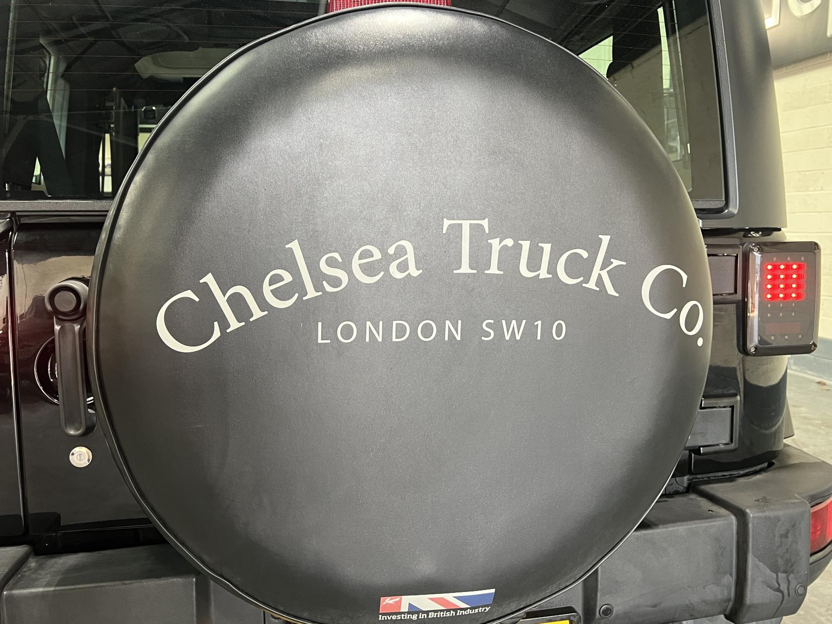 Jeep Wrangler 2.8 CRD Sahara SUV 2dr Diesel Auto 4WD Euro 5 (197 bhp)