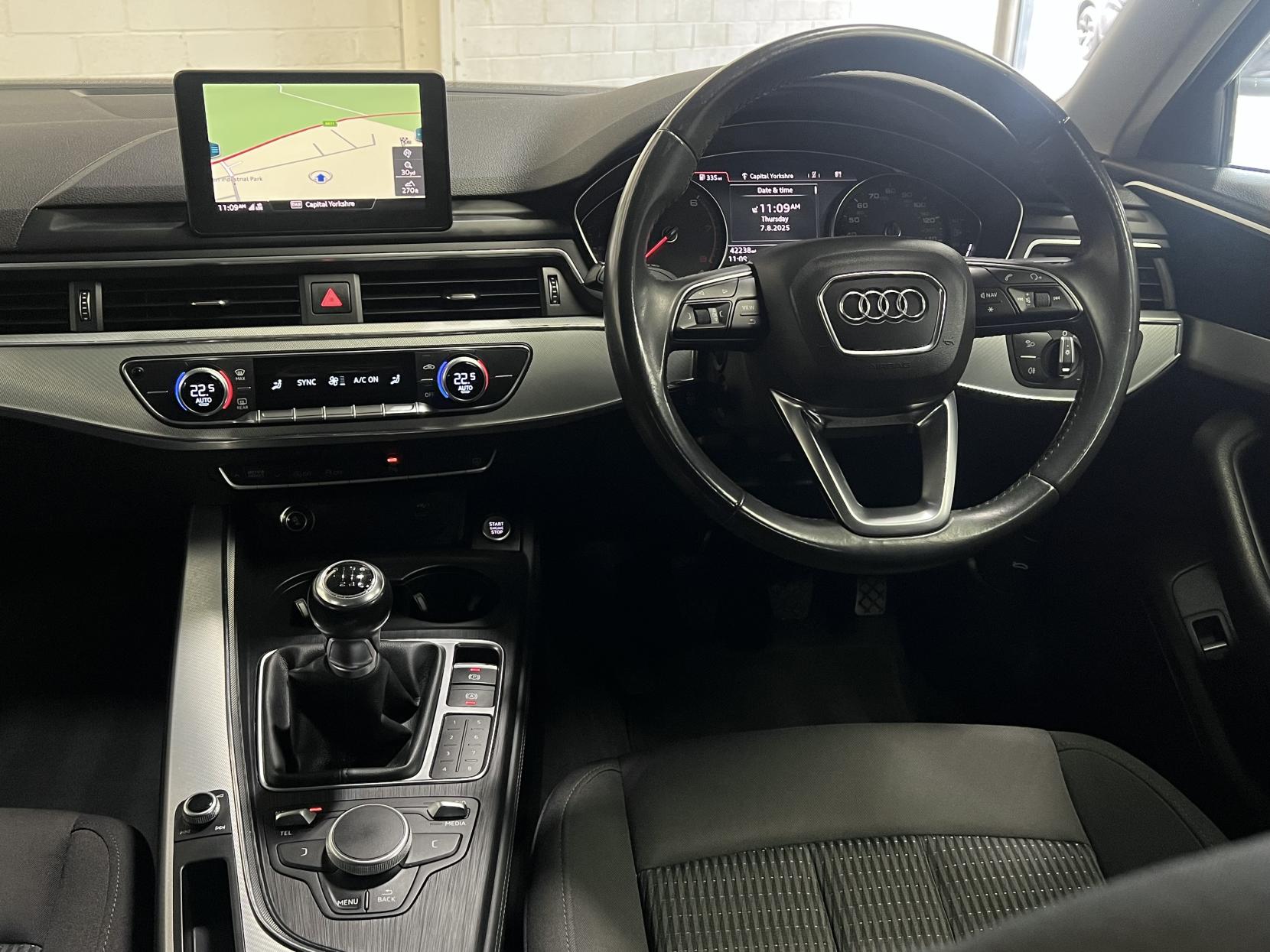Audi A4 2.0 TFSI 35 SE Saloon 4dr Petrol Manual Euro 6 (s/s) (150 ps)