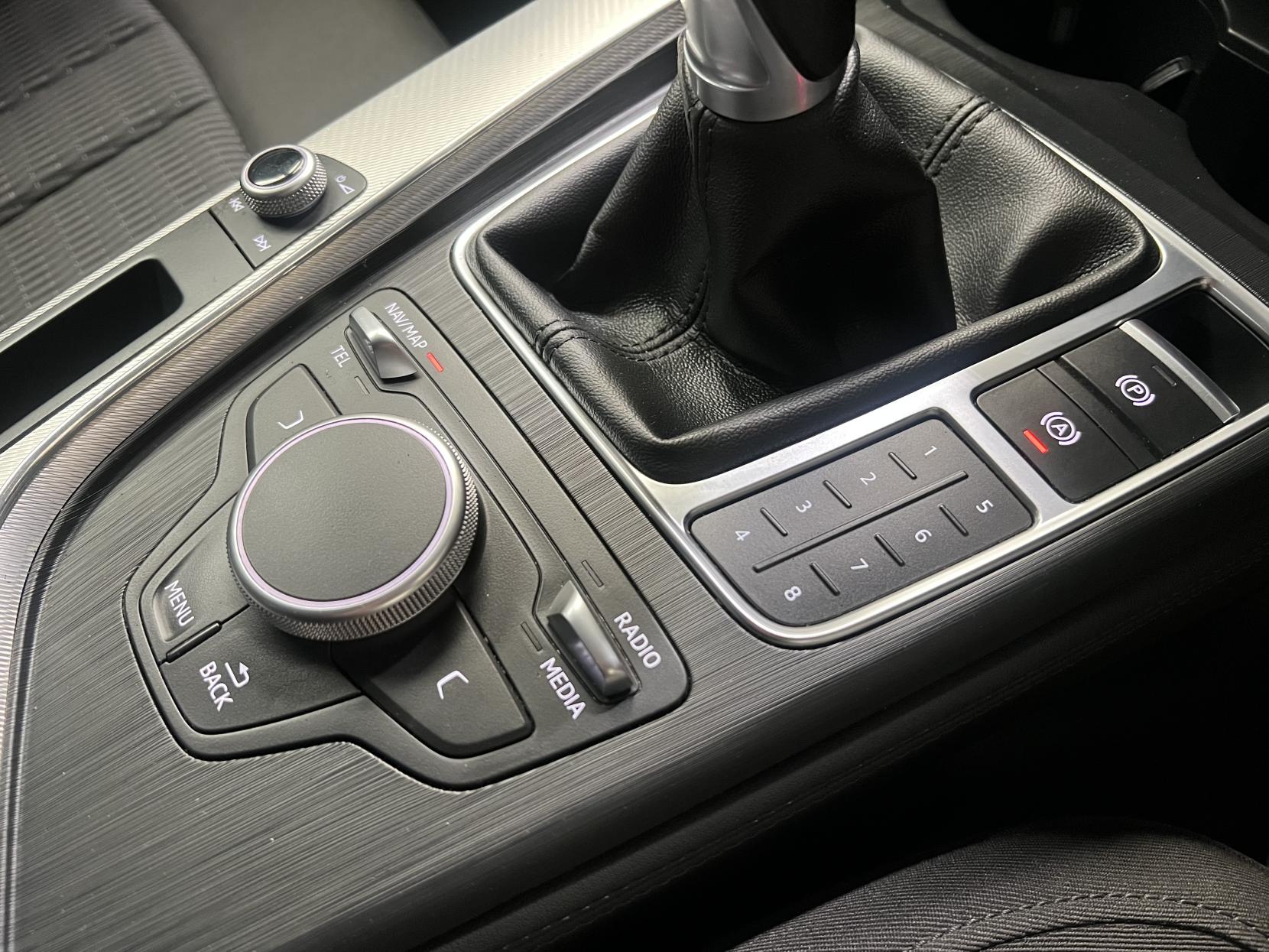 Audi A4 2.0 TFSI 35 SE Saloon 4dr Petrol Manual Euro 6 (s/s) (150 ps)