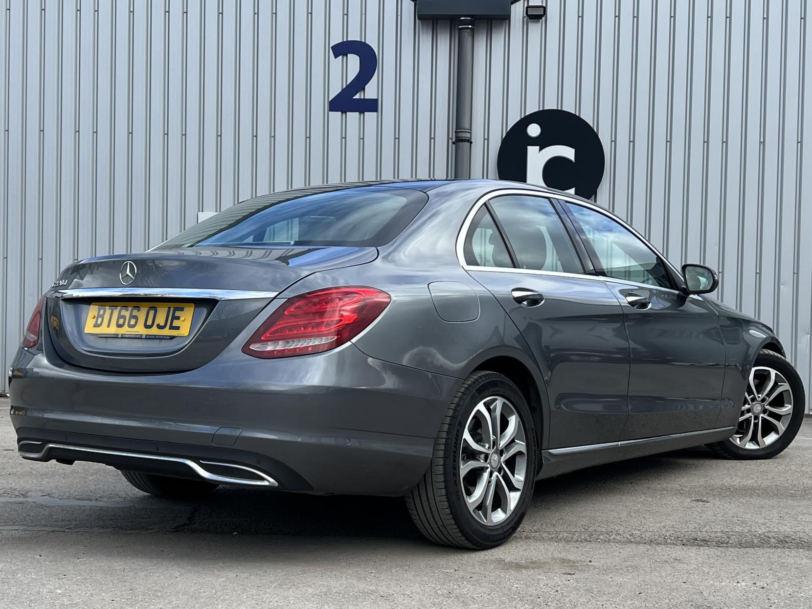 Mercedes-Benz C Class 2.1 C220d Sport (Premium) Saloon 4dr Diesel 7G-Tronic+ Euro 6 (s/s) (170 ps)