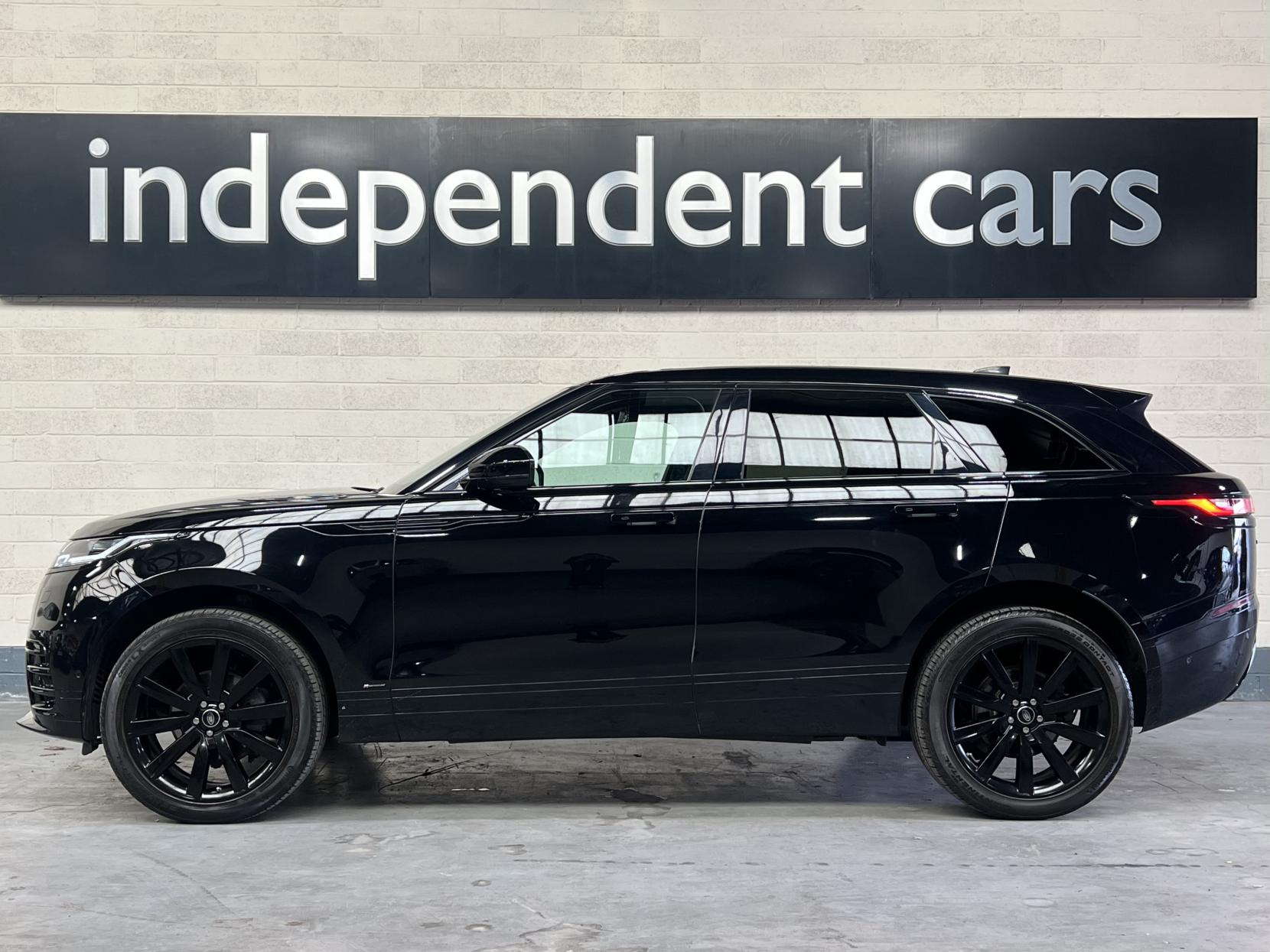 Land Rover Range Rover Velar 2.0 P250 R-Dynamic HSE SUV 5dr Petrol Auto 4WD Euro 6 (s/s) (250 ps)