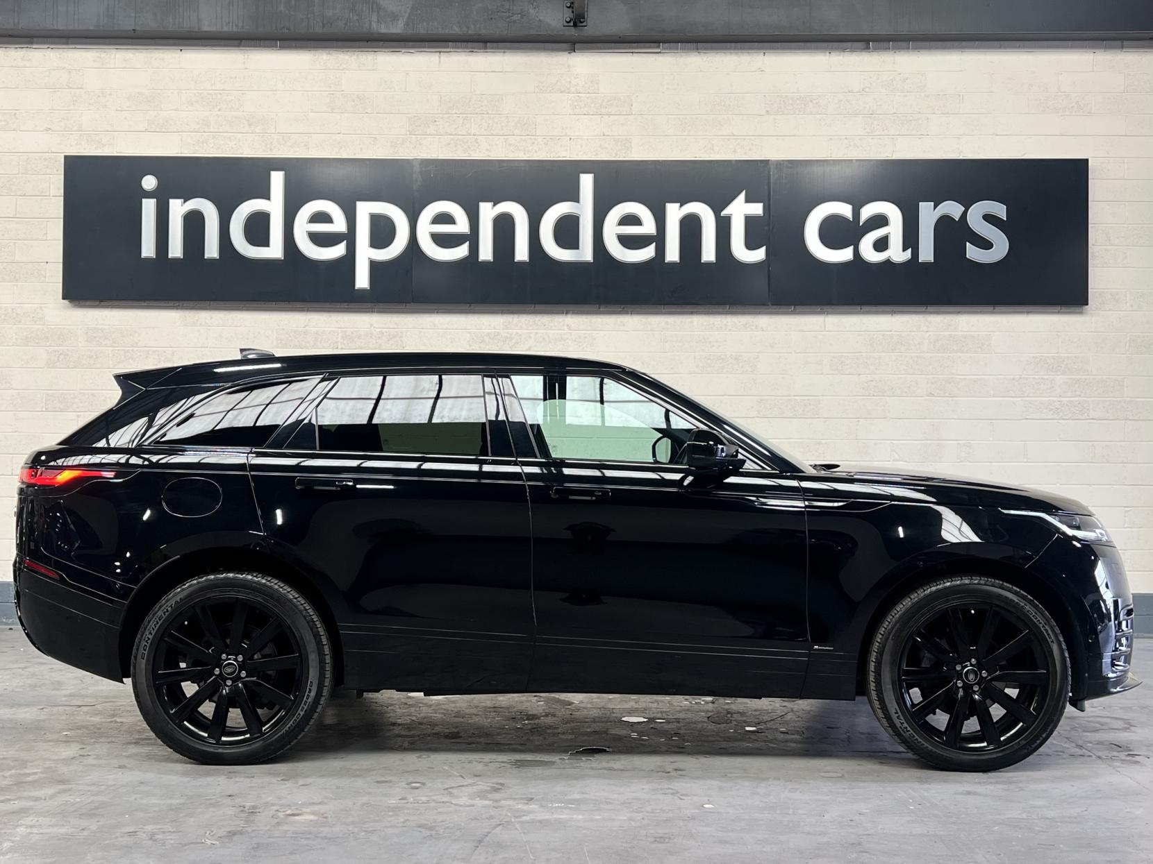 Land Rover Range Rover Velar 2.0 P250 R-Dynamic HSE SUV 5dr Petrol Auto 4WD Euro 6 (s/s) (250 ps)