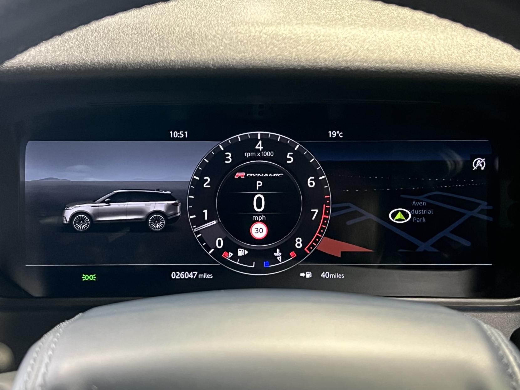 Land Rover Range Rover Velar 2.0 P250 R-Dynamic HSE SUV 5dr Petrol Auto 4WD Euro 6 (s/s) (250 ps)