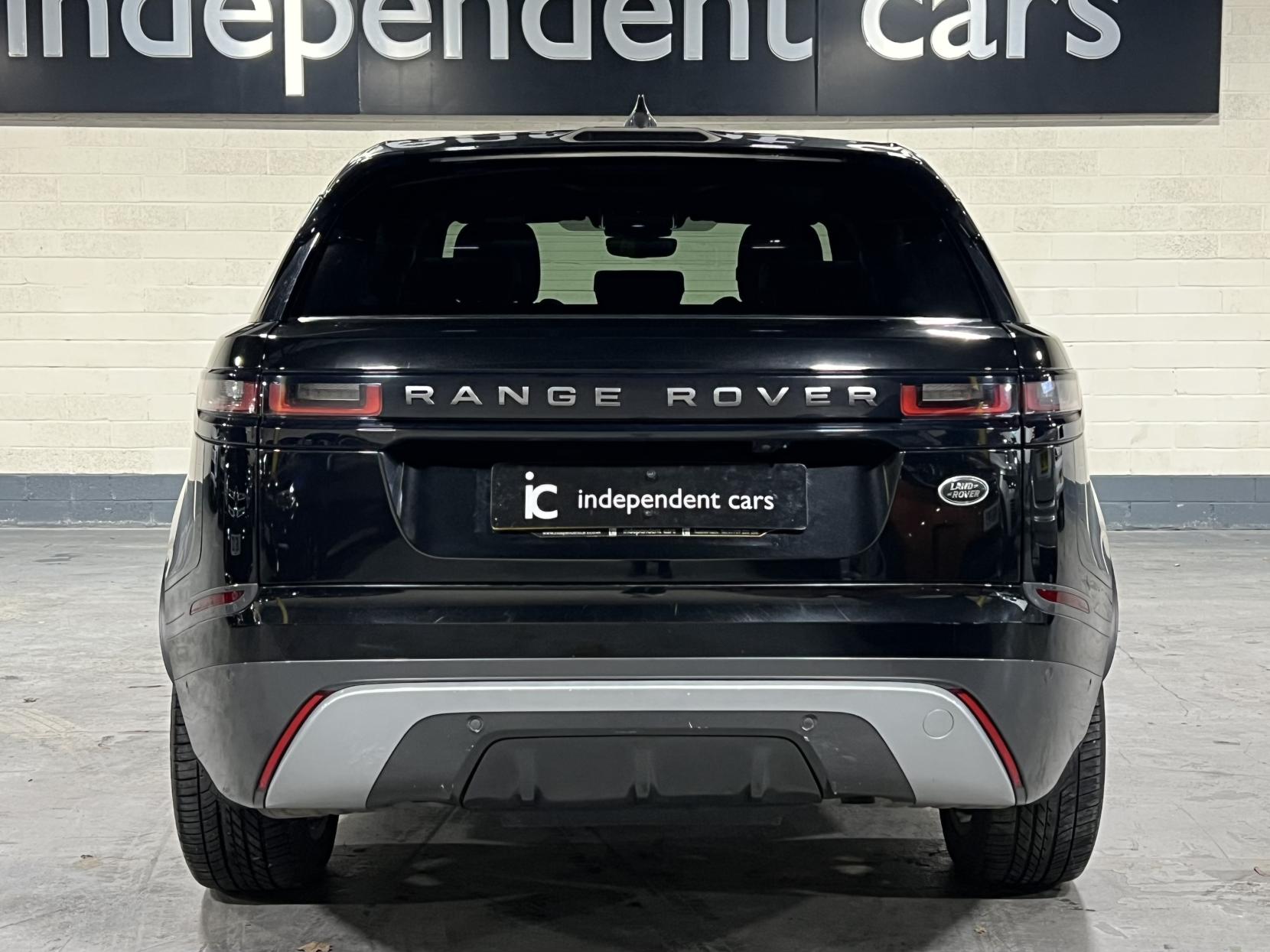 Land Rover Range Rover Velar 2.0 P250 R-Dynamic SE SUV 5dr Petrol Auto 4WD Euro 6 (s/s) (250 ps)
