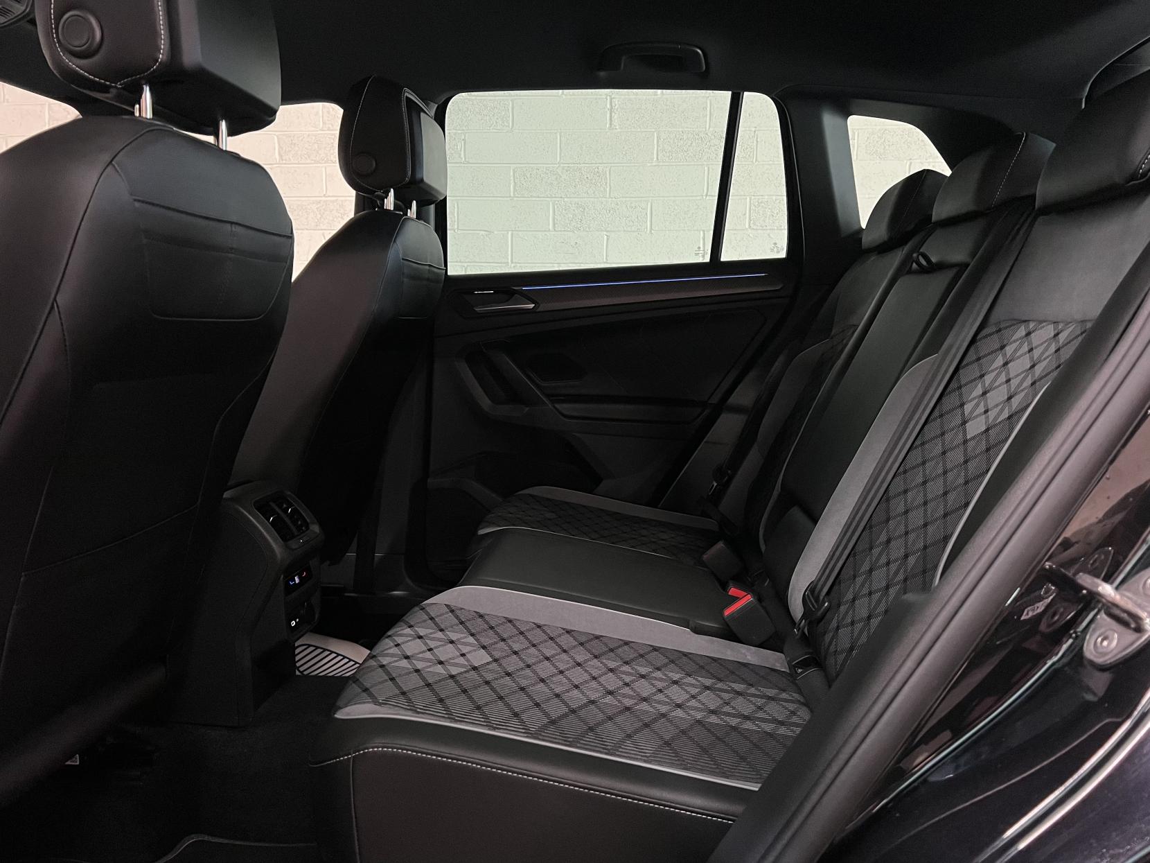 Volkswagen Tiguan 1.5 TSI R-Line SUV 5dr Petrol DSG Euro 6 (s/s) (150 ps)