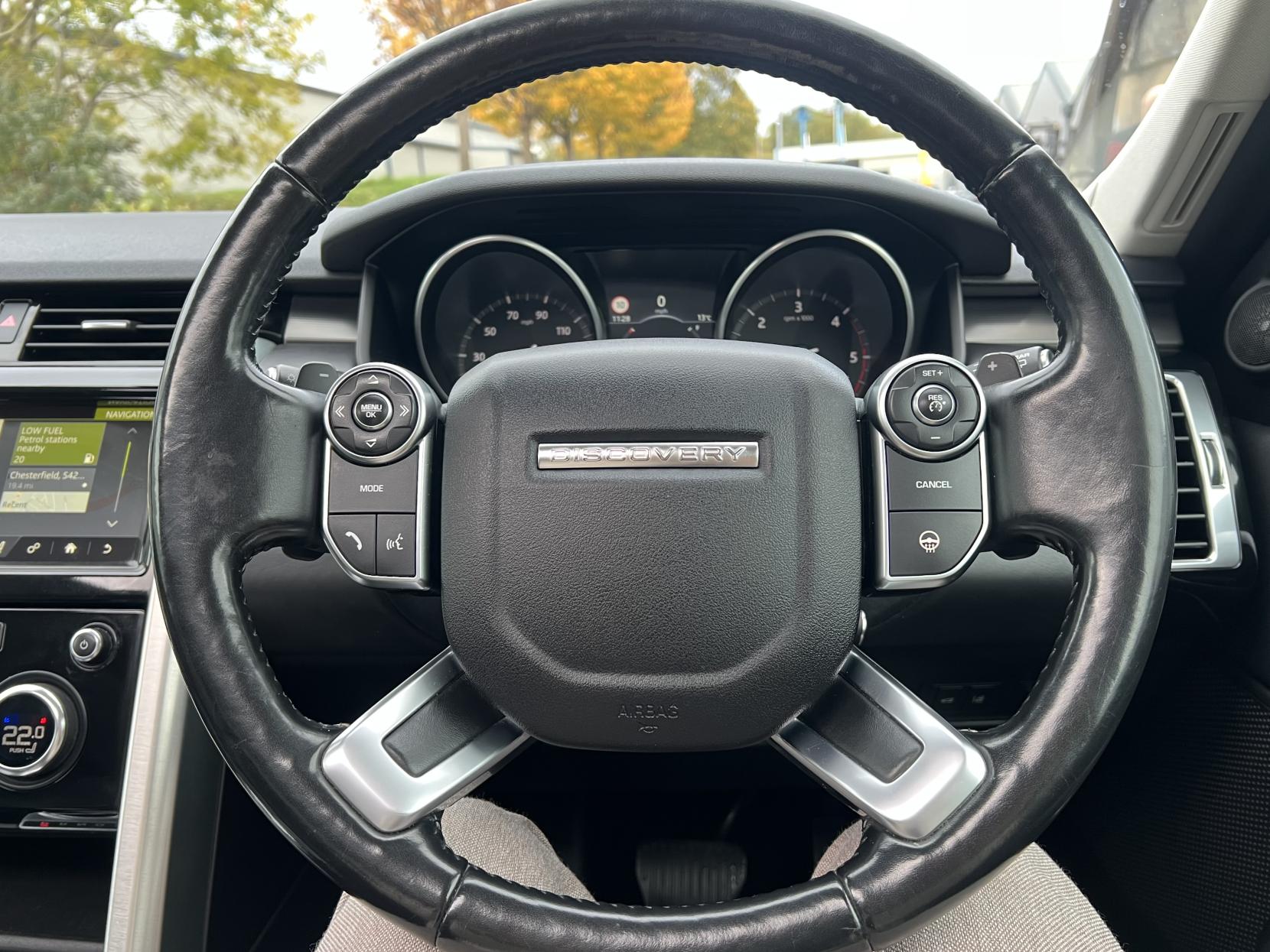 Land Rover Discovery 3.0 TD V6 HSE Luxury SUV 5dr Diesel Auto 4WD Euro 6 (s/s) (258 ps)