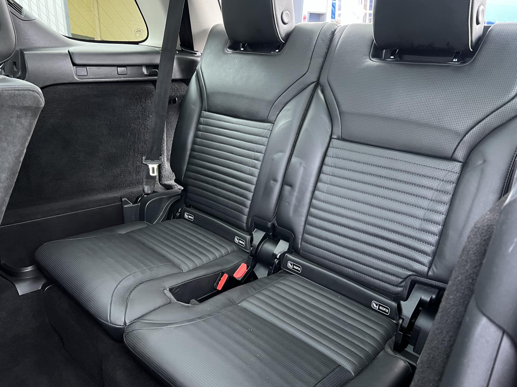 Land Rover Discovery 3.0 TD V6 HSE Luxury SUV 5dr Diesel Auto 4WD Euro 6 (s/s) (258 ps)
