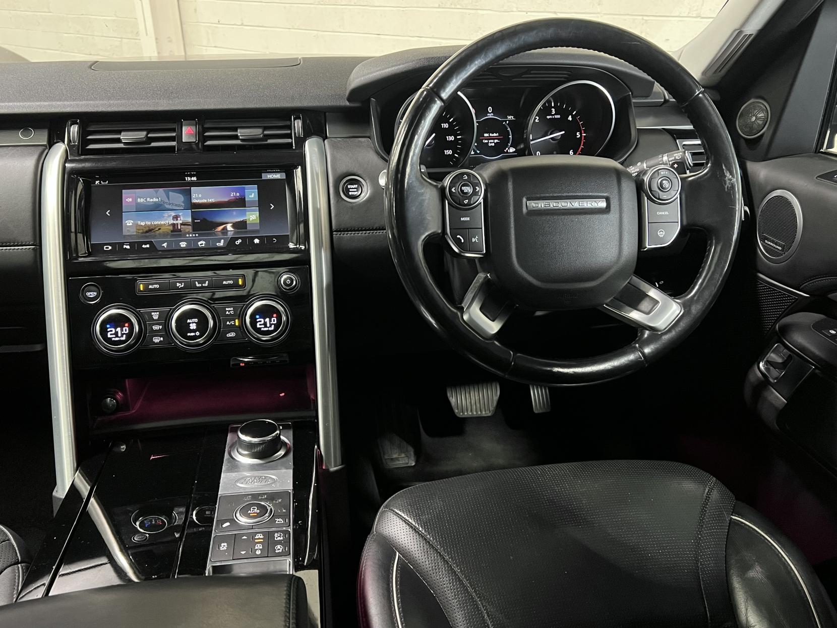 Land Rover Discovery 3.0 TD V6 HSE Luxury SUV 5dr Diesel Auto 4WD Euro 6 (s/s) (258 ps)