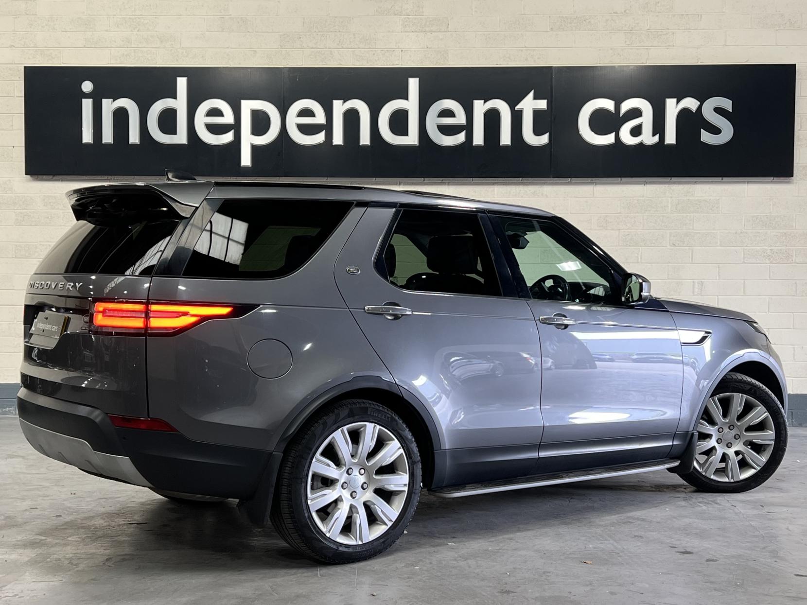 Land Rover Discovery 3.0 TD V6 HSE Luxury SUV 5dr Diesel Auto 4WD Euro 6 (s/s) (258 ps)