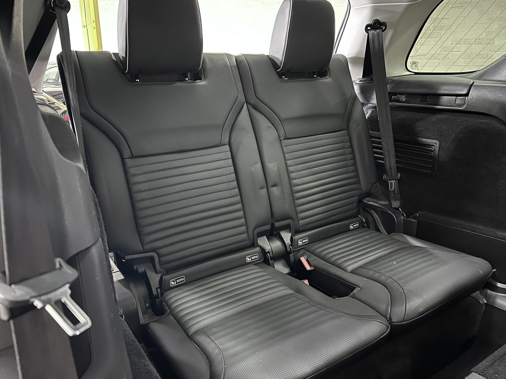 Land Rover Discovery 3.0 TD V6 HSE Luxury SUV 5dr Diesel Auto 4WD Euro 6 (s/s) (258 ps)
