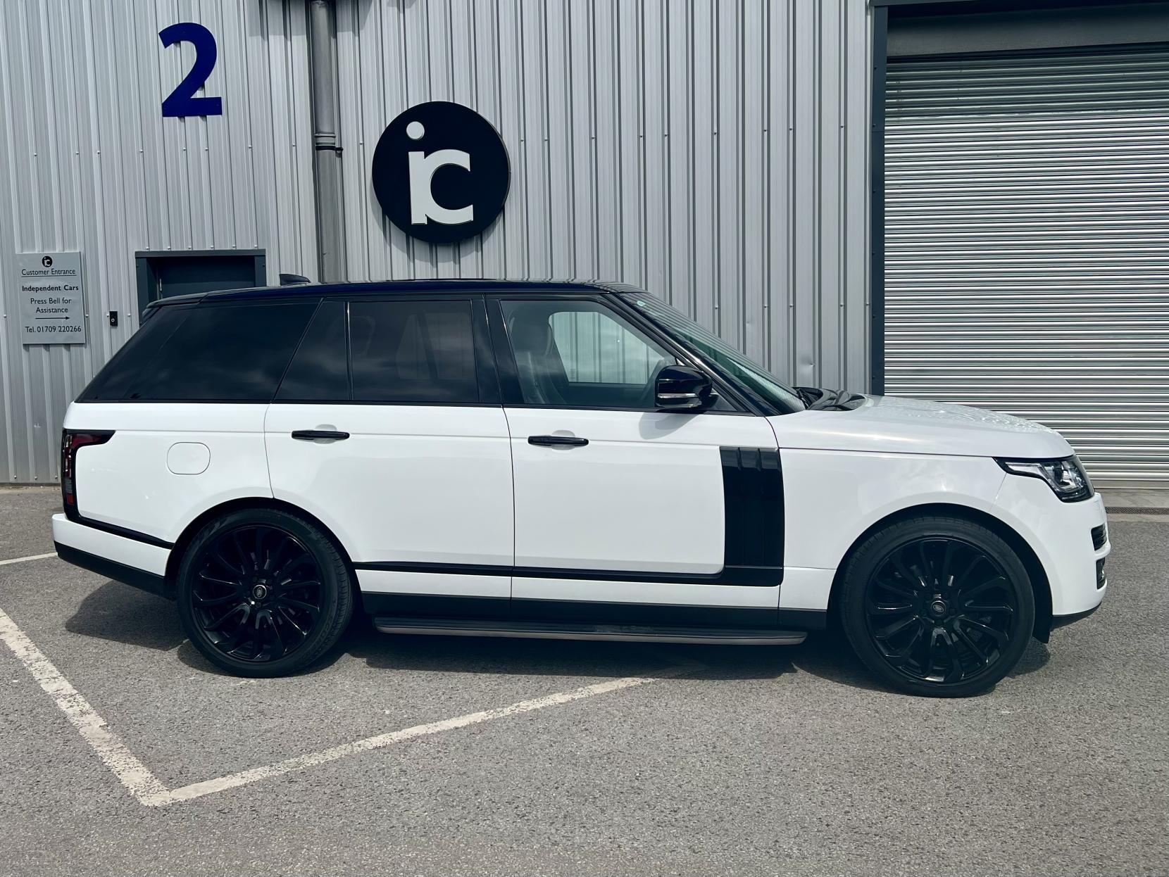 Land Rover Range Rover 3.0 TD V6 Vogue SUV 5dr Diesel Auto 4WD Euro 6 (s/s) (258 ps)