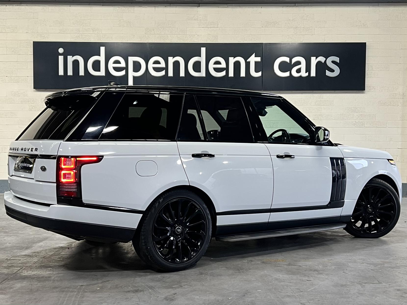 Land Rover Range Rover 3.0 TD V6 Vogue SUV 5dr Diesel Auto 4WD Euro 6 (s/s) (258 ps)