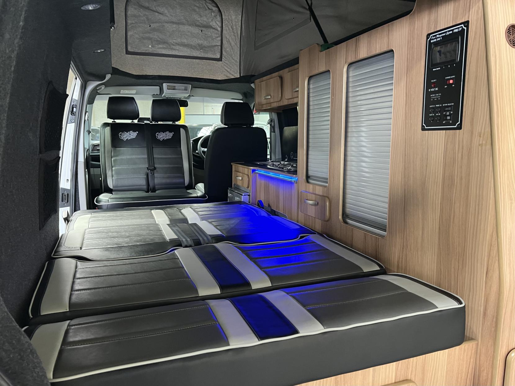 Volkswagen Campervan T28 2.0 TDI Bluemotion Technology