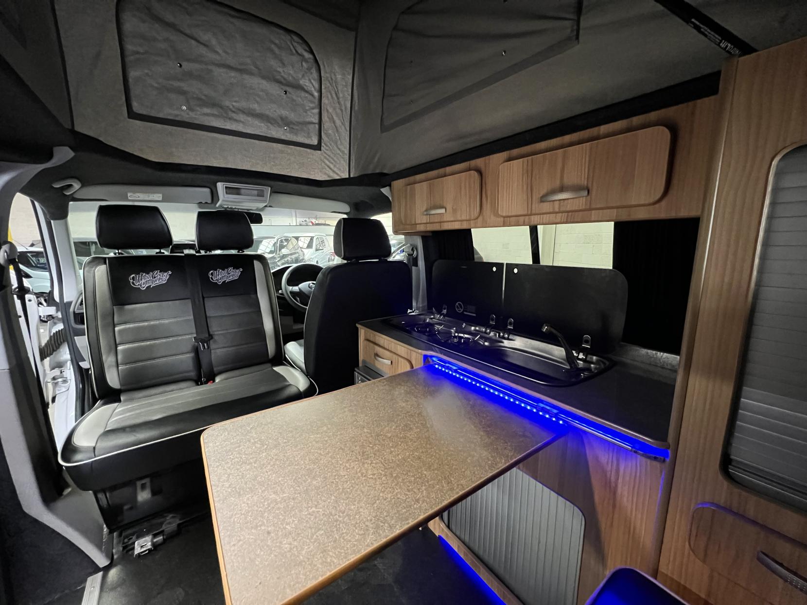 Volkswagen Campervan T28 2.0 TDI Bluemotion Technology