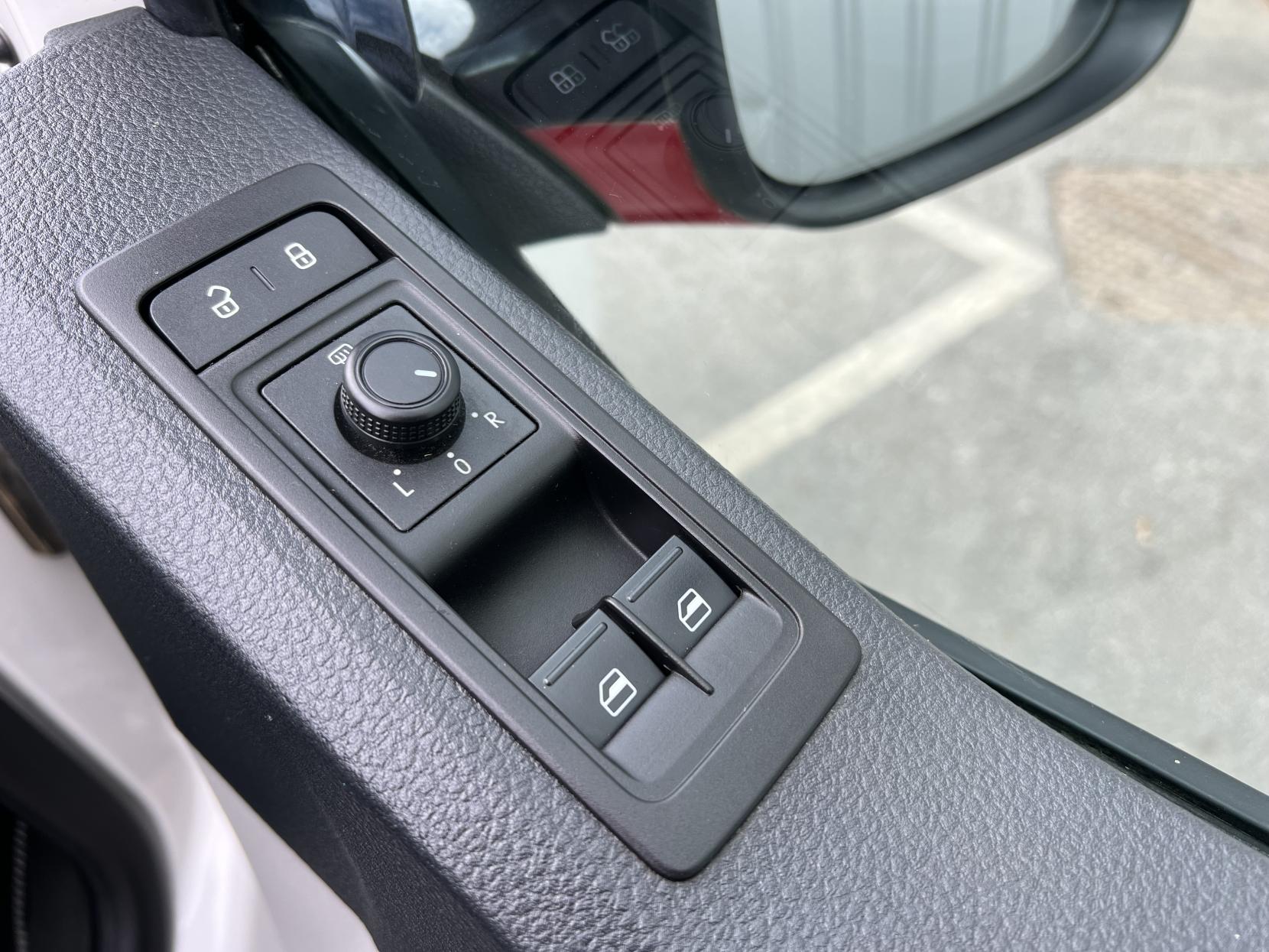 Volkswagen Campervan T28 2.0 TDI Bluemotion Technology