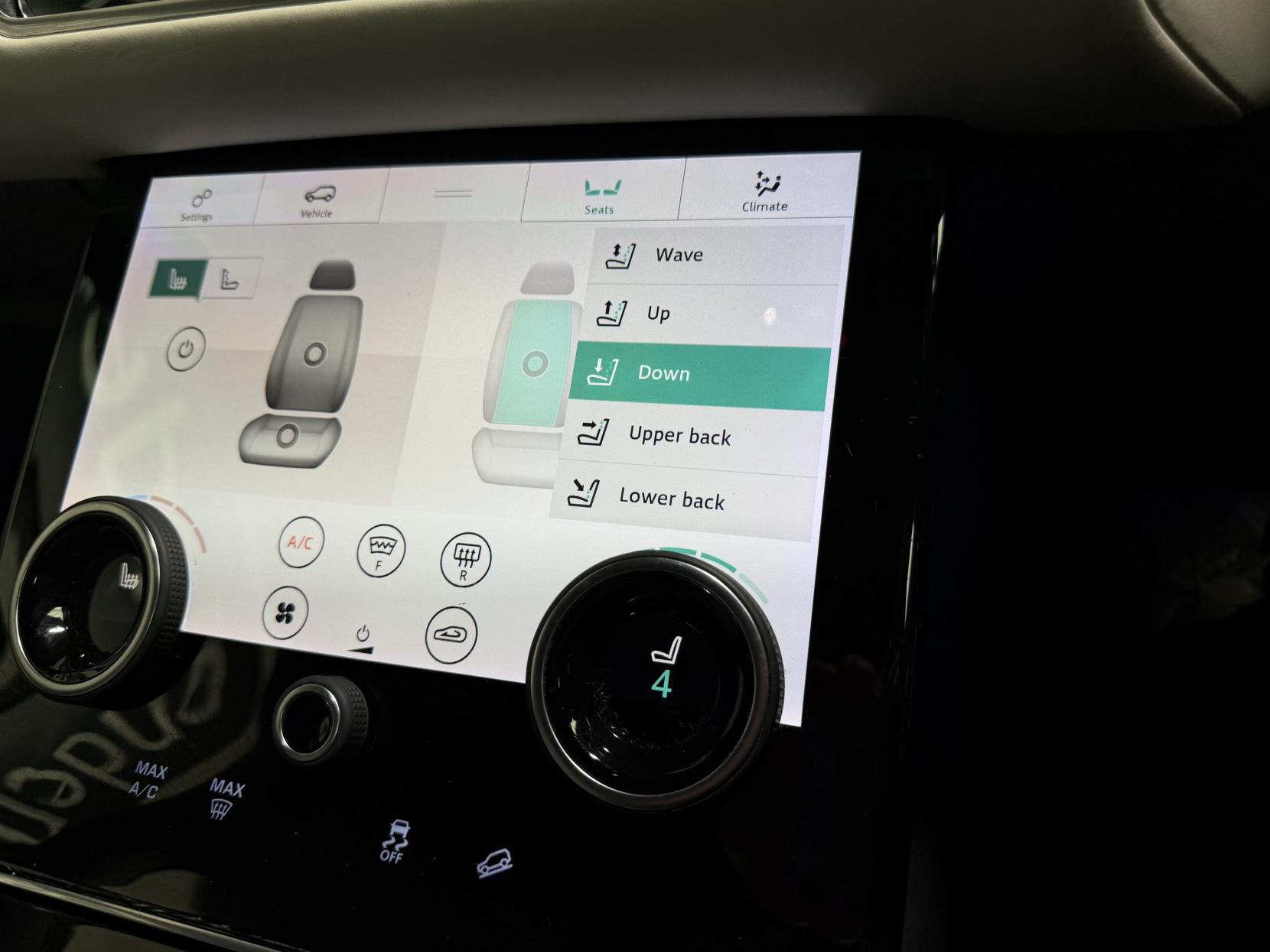 Land Rover Range Rover Velar 3.0 SD6 V6 First Edition SUV 5dr Diesel Auto 4WD Euro 6 (s/s) (300 ps)