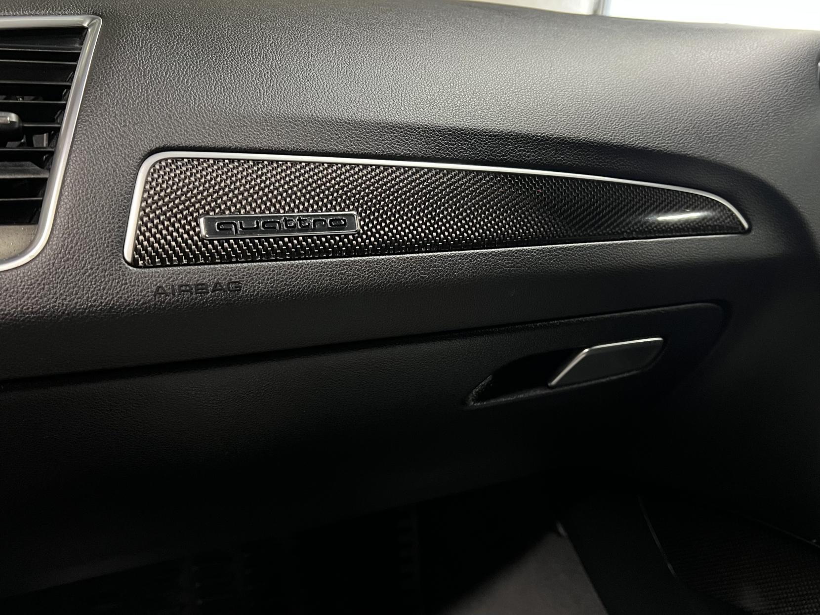 Audi SQ5 3.0 BiTDI V6 SUV 5dr Diesel Tiptronic quattro Euro 5 (s/s) (313 ps)