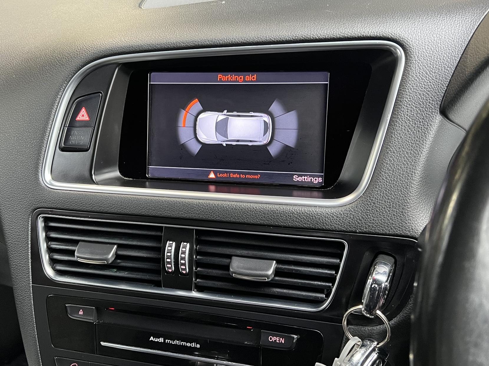 Audi SQ5 3.0 BiTDI V6 SUV 5dr Diesel Tiptronic quattro Euro 5 (s/s) (313 ps)