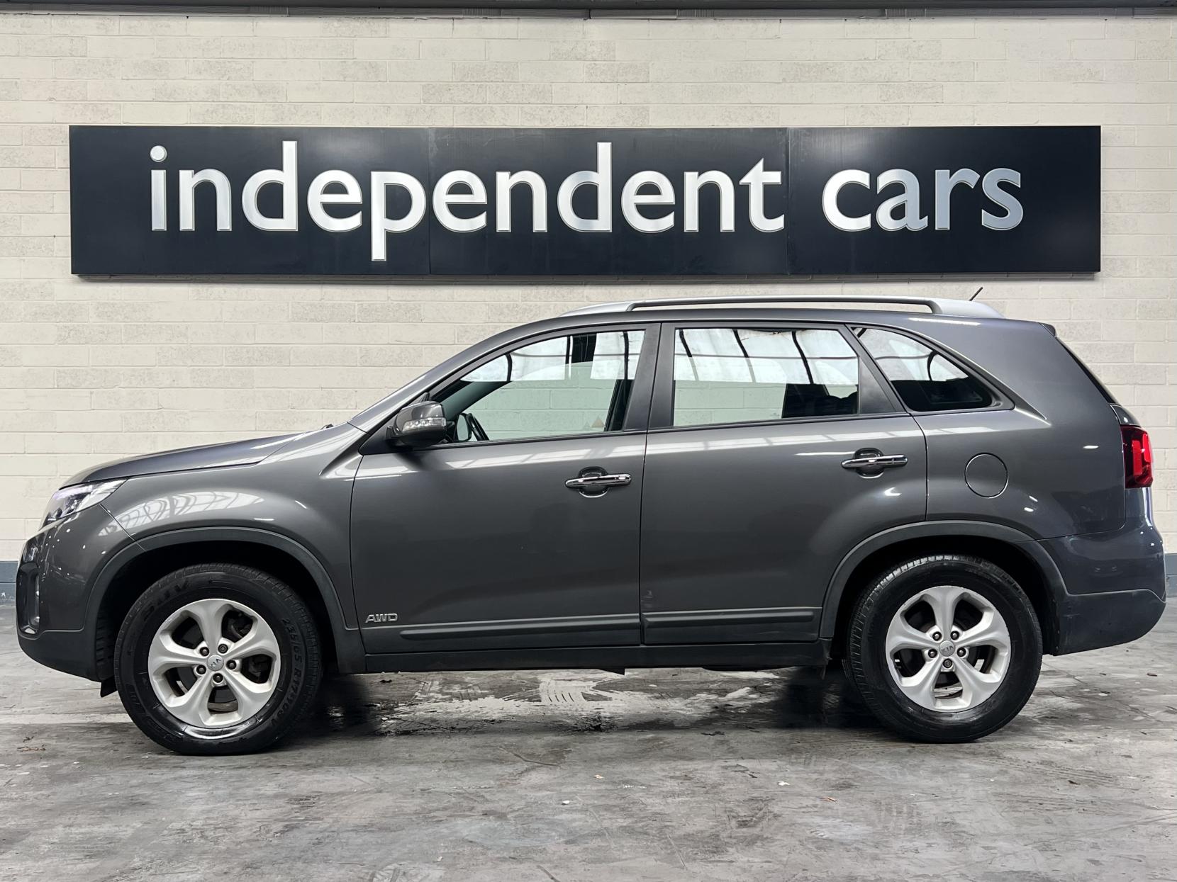 Kia Sorento 2.2 CRDi KX-1 SUV 5dr Diesel Manual AWD Euro 5 (194 bhp)