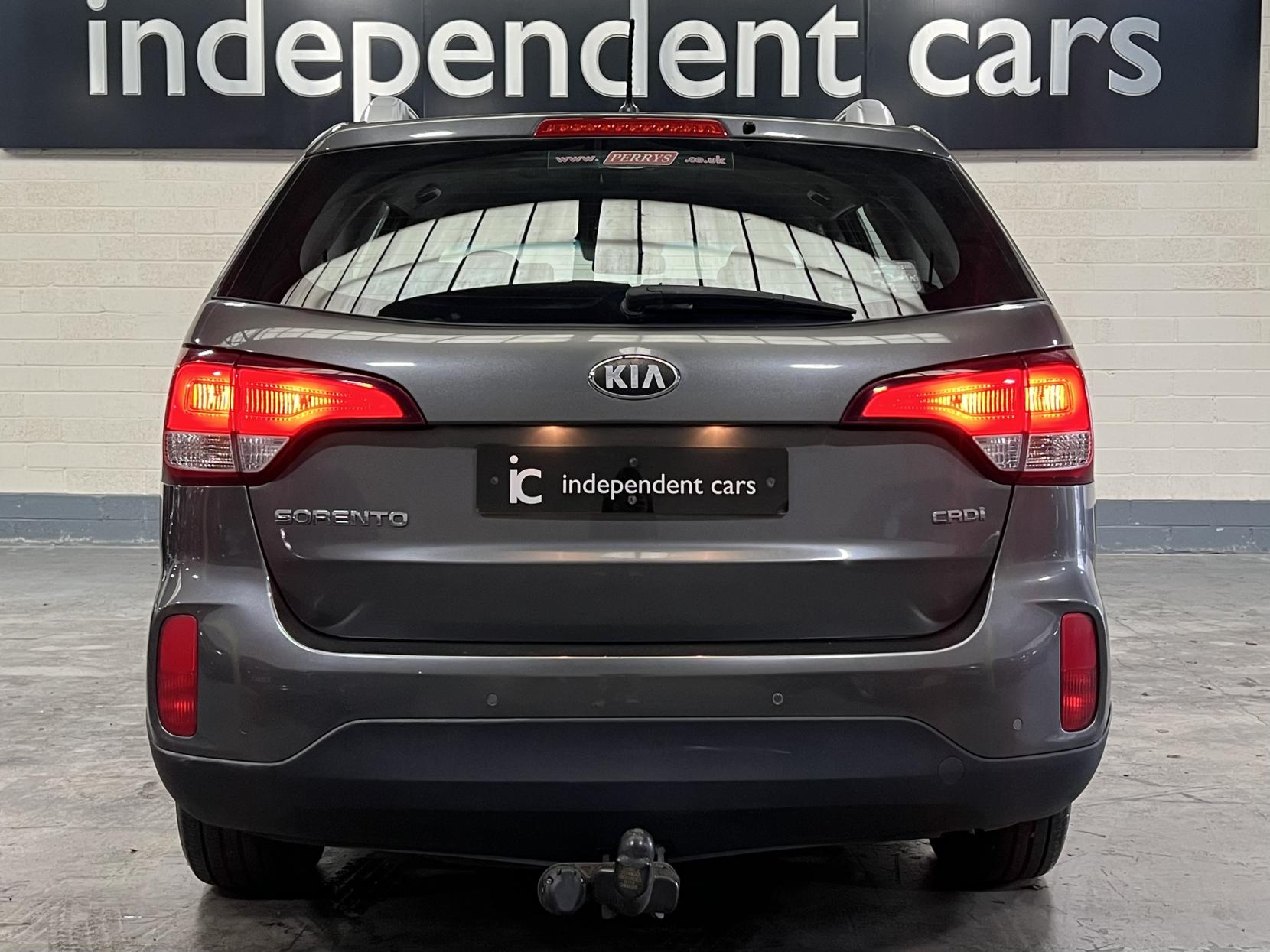 Kia Sorento 2.2 CRDi KX-1 SUV 5dr Diesel Manual AWD Euro 5 (194 bhp)