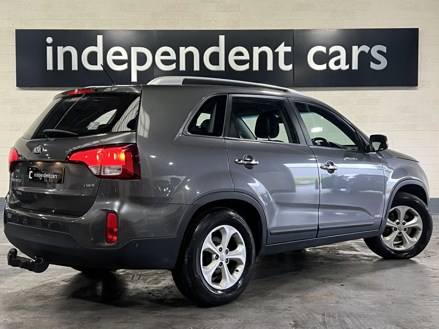 Kia Sorento 2.2 CRDi KX-1 SUV 5dr Diesel Manual AWD Euro 5 (194 bhp)