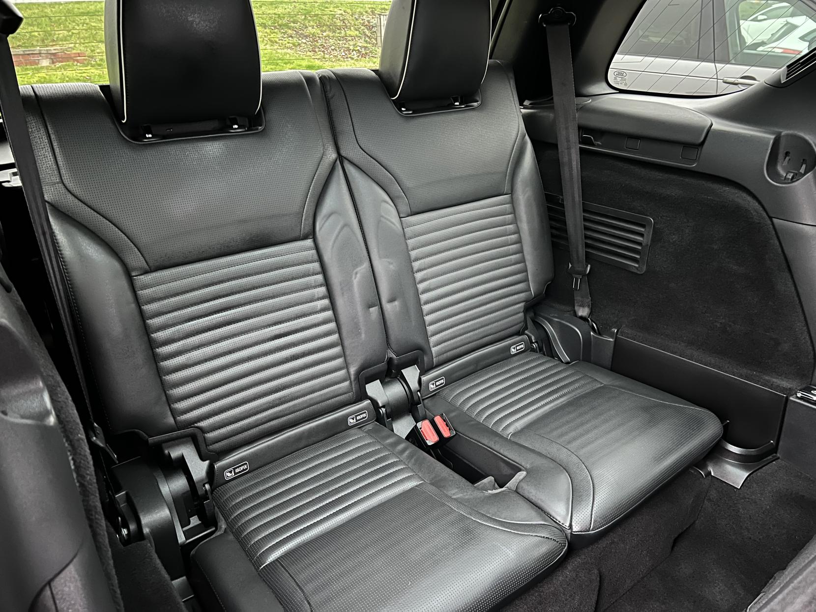 Land Rover Discovery 3.0 TD V6 HSE Luxury SUV 5dr Diesel Auto 4WD Euro 6 (s/s) (258 ps)