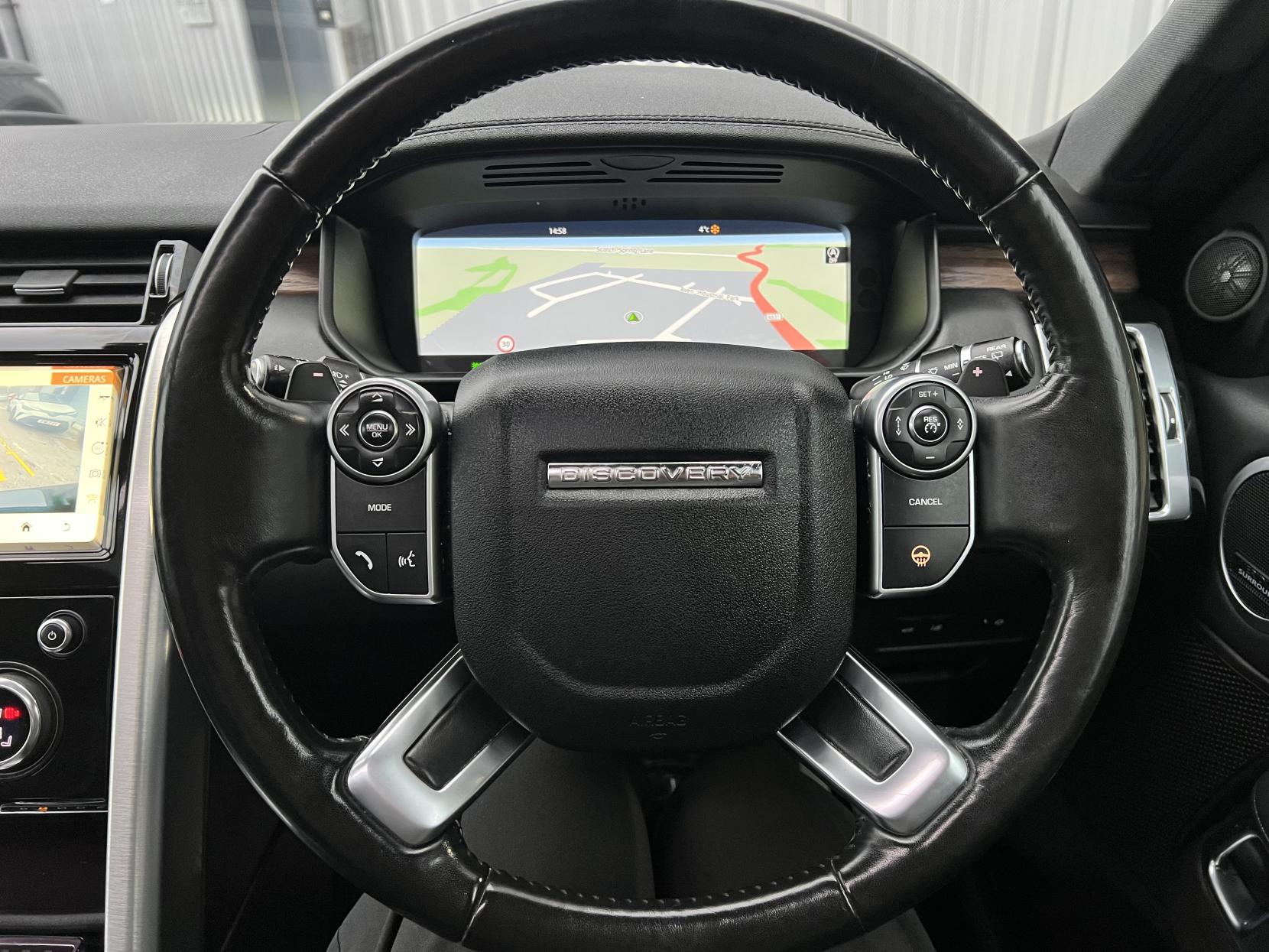 Land Rover Discovery 3.0 TD V6 HSE Luxury SUV 5dr Diesel Auto 4WD Euro 6 (s/s) (258 ps)