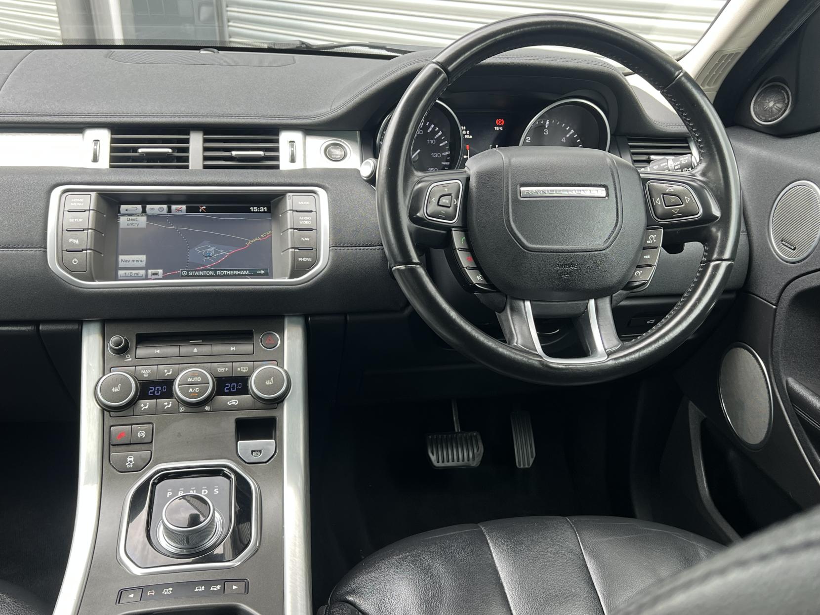 Land Rover Range Rover Evoque 2.2 SD4 Pure Tech SUV 5dr Diesel Auto 4WD Euro 5 (s/s) (190 ps)
