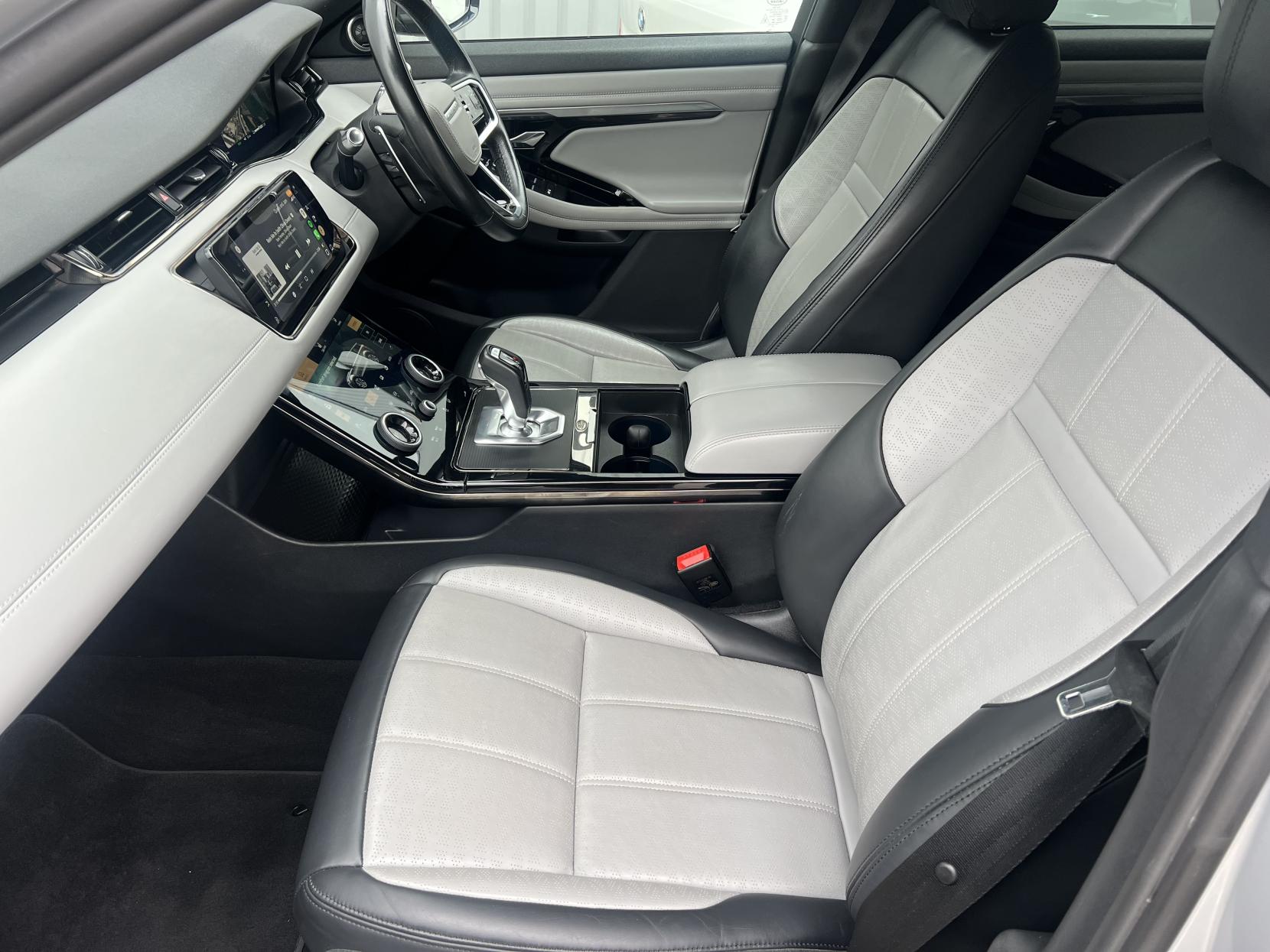 Land Rover Range Rover Evoque 1.5 P300e 12.2kWh R-Dynamic HSE SUV 5dr Petrol Plug-in Hybrid Auto 4WD Euro 6 (s/s) (309 ps)