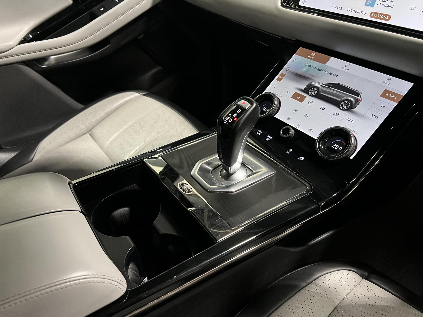Land Rover Range Rover Evoque 1.5 P300e 12.2kWh R-Dynamic HSE SUV 5dr Petrol Plug-in Hybrid Auto 4WD Euro 6 (s/s) (309 ps)