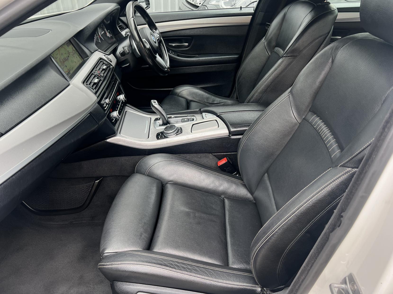 BMW 5 Series 2.0 520d M Sport Saloon 4dr Diesel Auto Euro 6 (s/s) (190 ps)