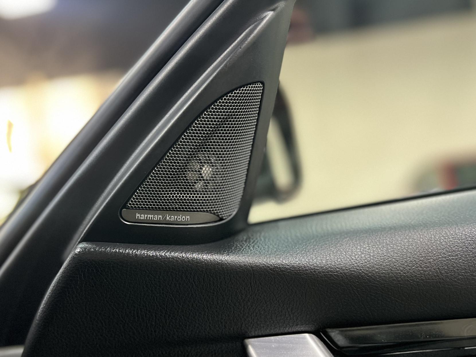 BMW 3 Series 2.0 320d M Sport Shadow Edition Touring 5dr Diesel Auto xDrive Euro 6 (s/s) (190 ps)