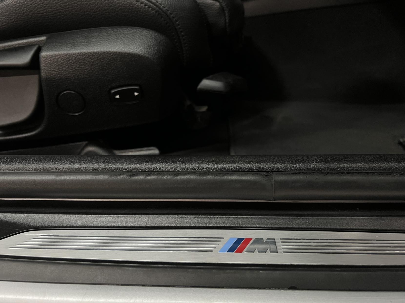 BMW 3 Series 2.0 320d M Sport Shadow Edition Touring 5dr Diesel Auto xDrive Euro 6 (s/s) (190 ps)