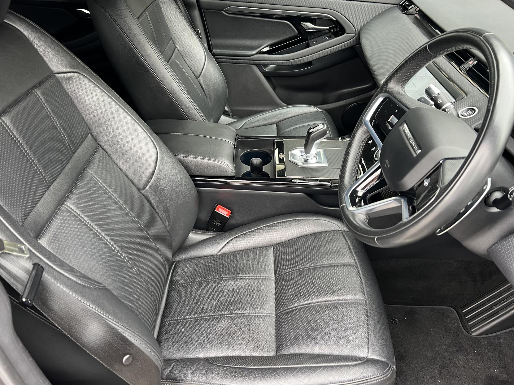 Land Rover Range Rover Evoque 1.5 P300e 12.2kWh R-Dynamic S SUV 5dr Petrol Plug-in Hybrid Auto 4WD Euro 6 (s/s) (309 ps)