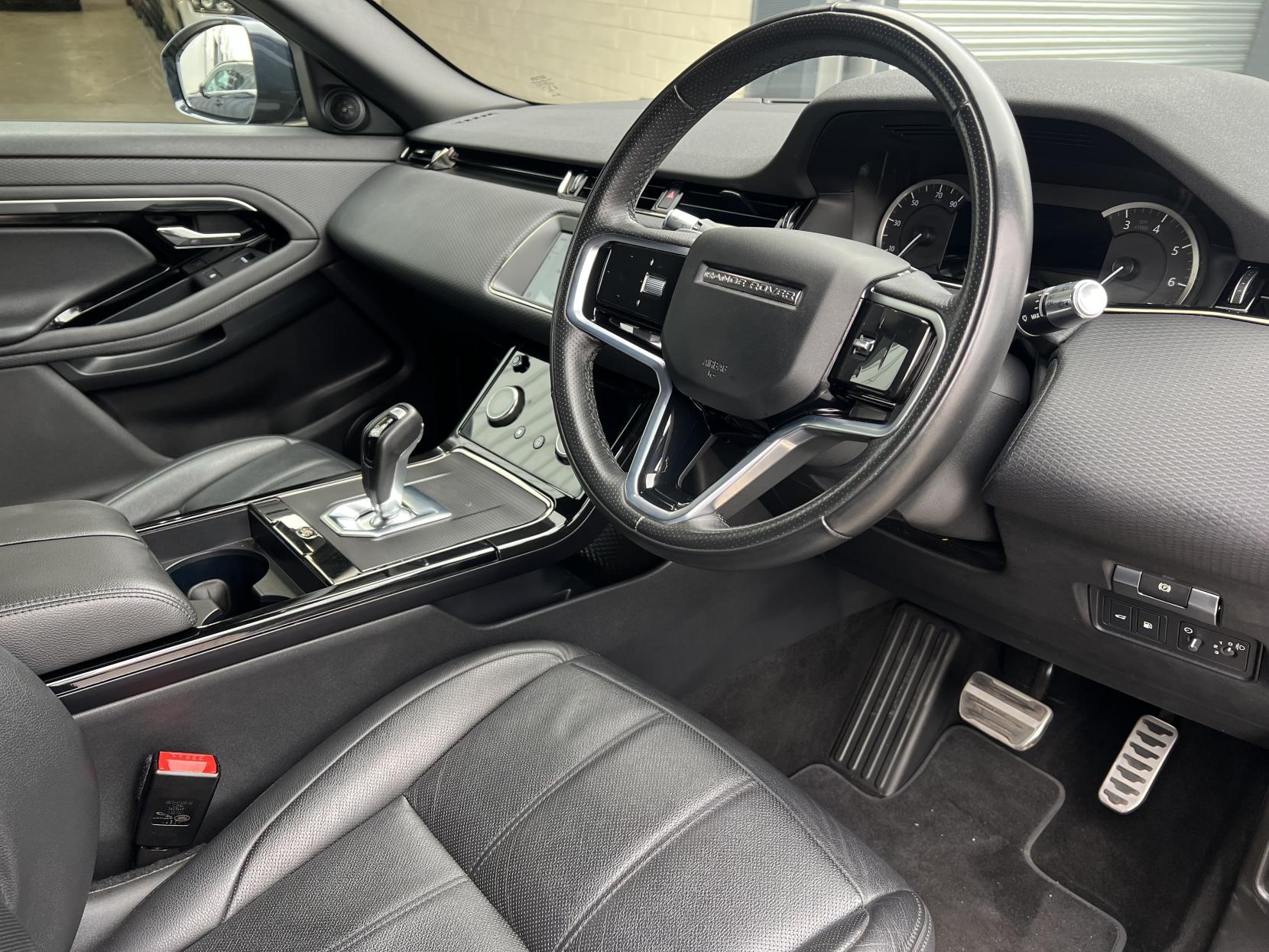 Land Rover Range Rover Evoque 1.5 P300e 12.2kWh R-Dynamic S SUV 5dr Petrol Plug-in Hybrid Auto 4WD Euro 6 (s/s) (309 ps)