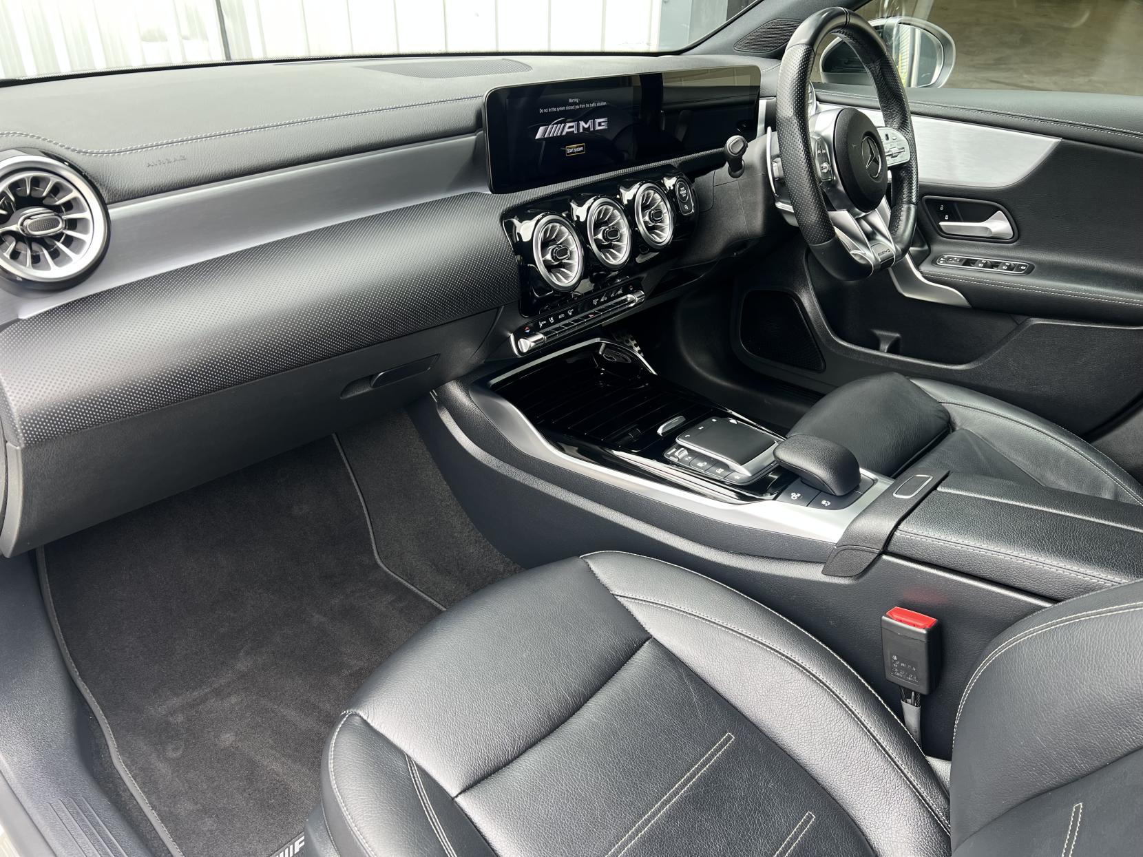 Mercedes-Benz A Class 2.0 A35 AMG Edition (Premium) Hatchback 5dr Petrol 7G-DCT 4MATIC Euro 6 (s/s) (306 ps)