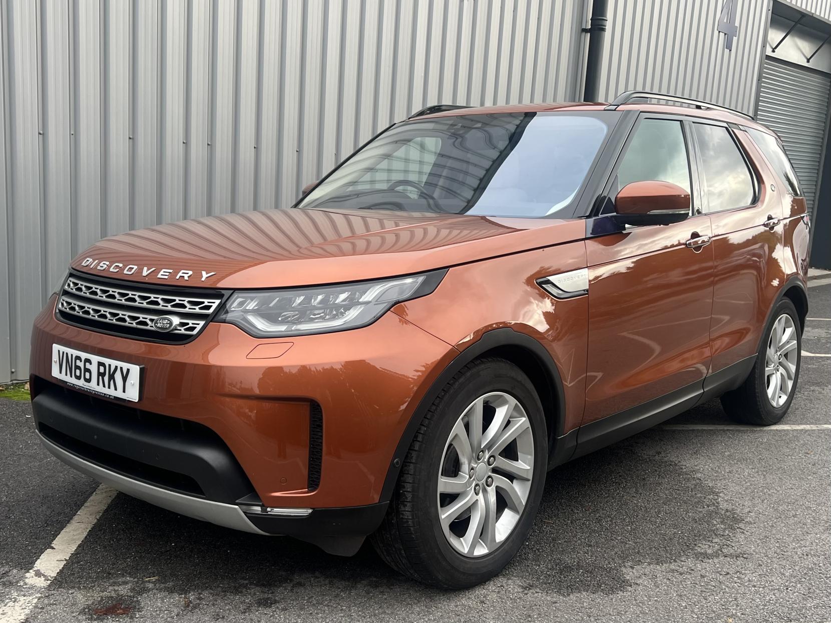Land Rover Discovery 3.0 TD V6 HSE Luxury SUV 5dr Diesel Auto 4WD Euro 6 (s/s) (258 ps)