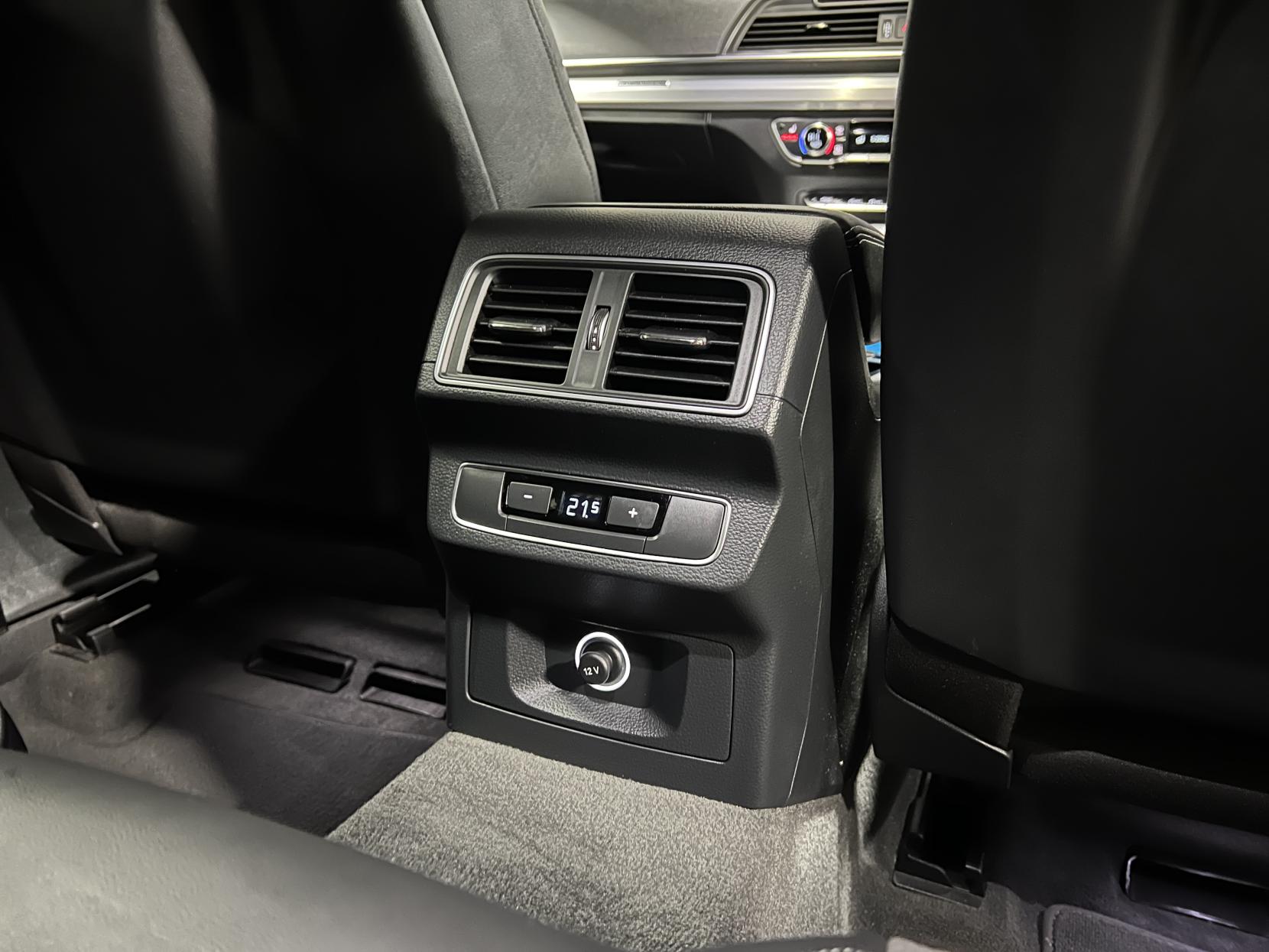 Audi Q5 2.0 TFSI S line SUV 5dr Petrol S Tronic quattro Euro 6 (s/s) (252 ps)