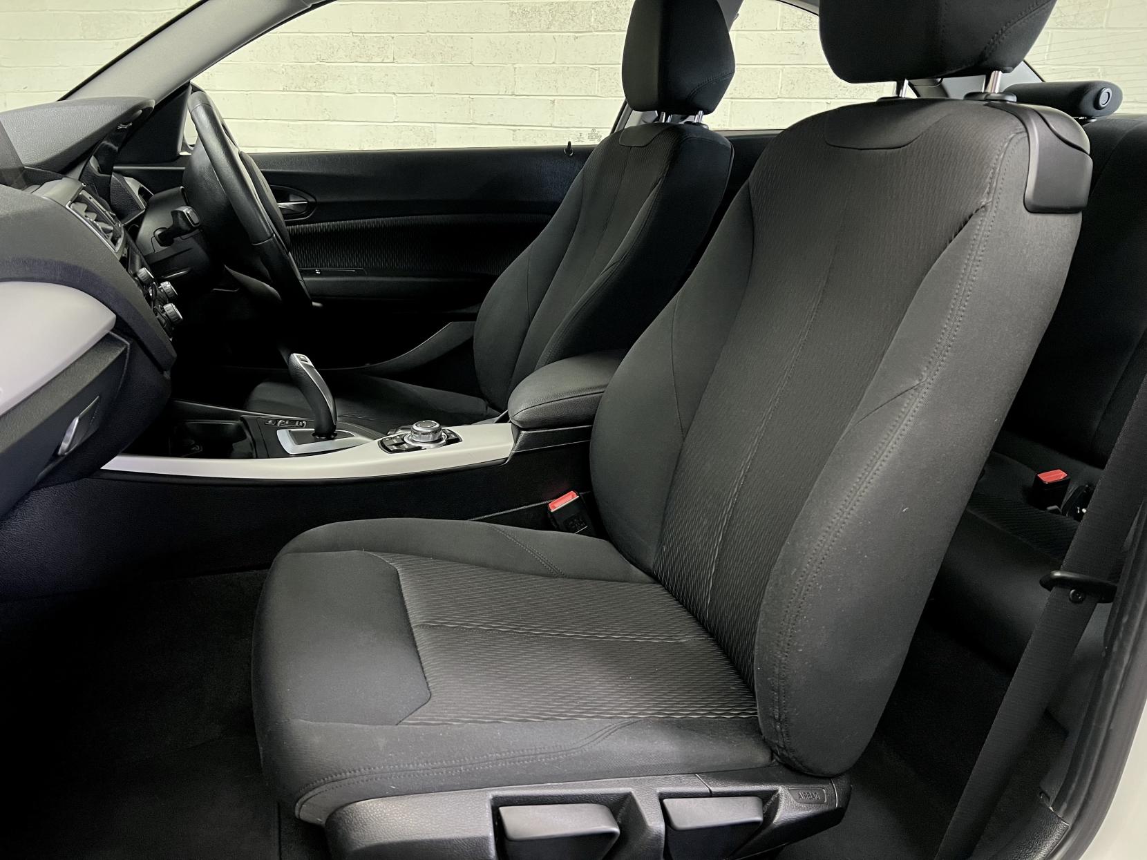 BMW 2 Series 1.5 218i SE Coupe 2dr Petrol Auto Euro 6 (s/s) (136 ps)