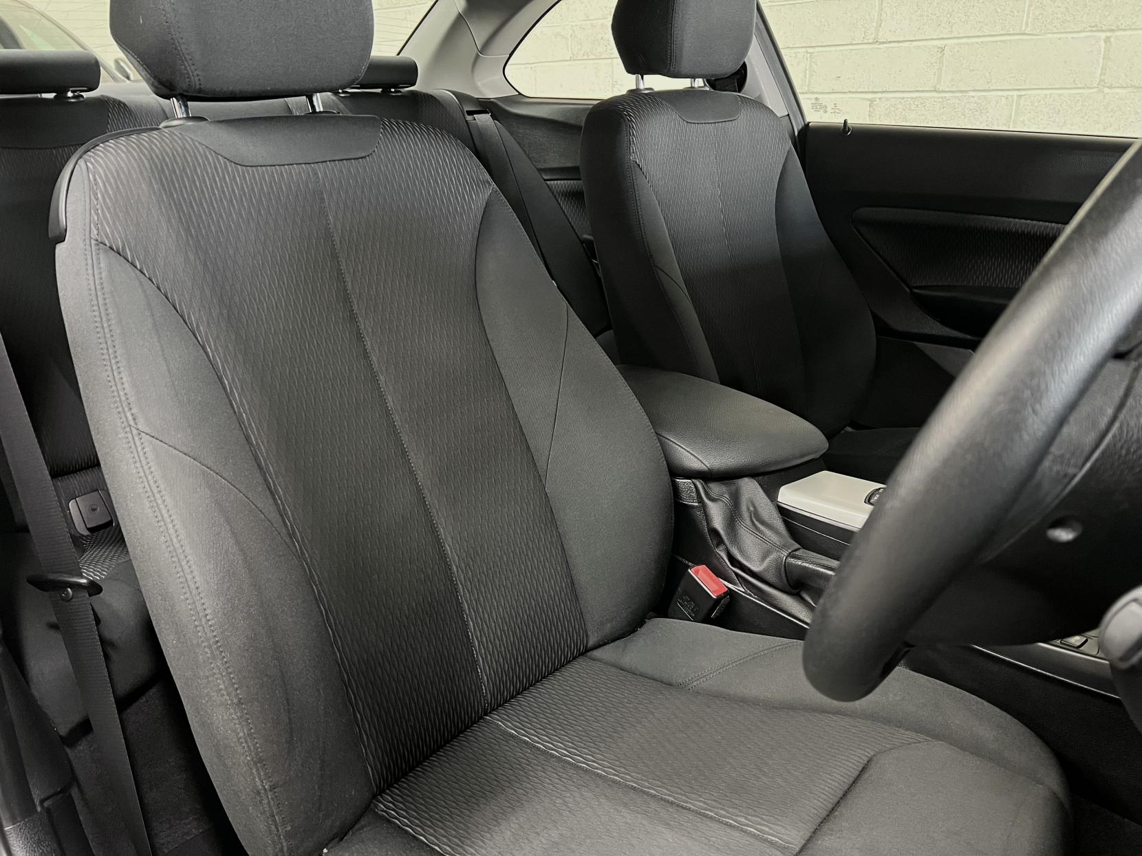 BMW 2 Series 1.5 218i SE Coupe 2dr Petrol Auto Euro 6 (s/s) (136 ps)