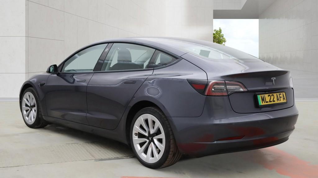 Tesla Model 3 Standard Range Plus Saloon 4dr Electric Auto RWD (241 bhp)