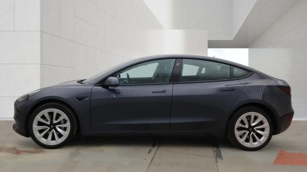 Tesla Model 3 Standard Range Plus Saloon 4dr Electric Auto RWD (241 bhp)