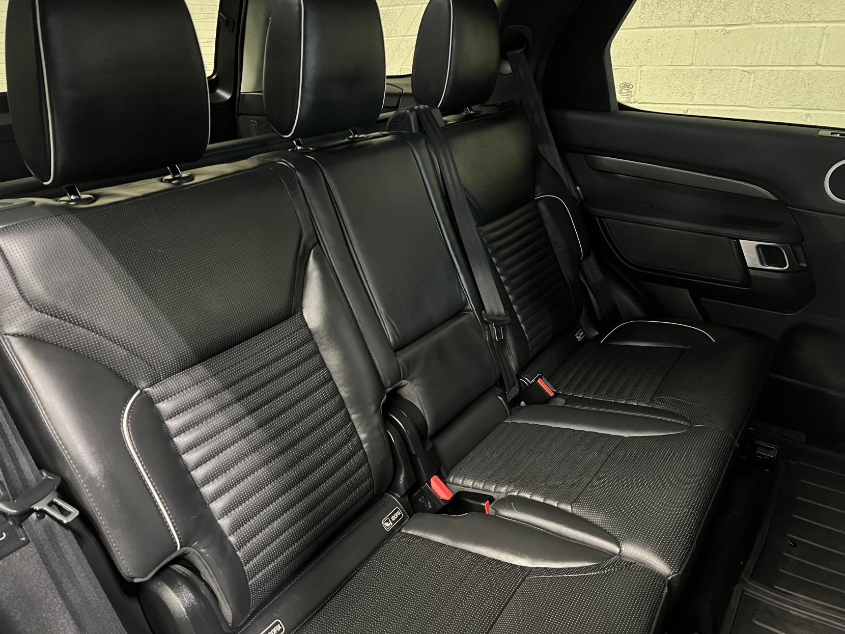 Land Rover Discovery 3.0 TD V6 HSE SUV 5dr Diesel Auto 4WD Euro 6 (s/s) (258 ps)