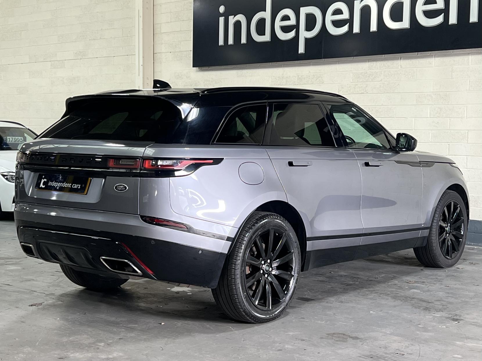 Land Rover Range Rover Velar 3.0 D300 R-Dynamic HSE SUV 5dr Diesel Auto 4WD Euro 6 (s/s) (300 ps)