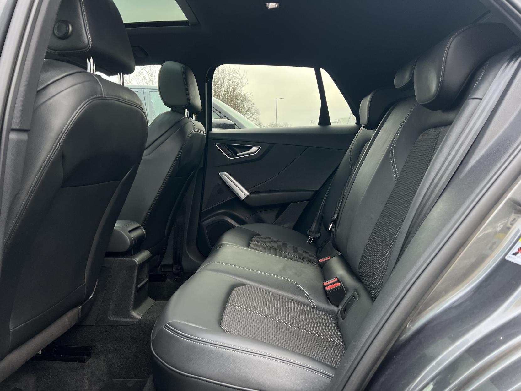 Audi Q2 1.5 TFSI CoD 35 S line SUV 5dr Petrol Manual Euro 6 (s/s) (150 ps)