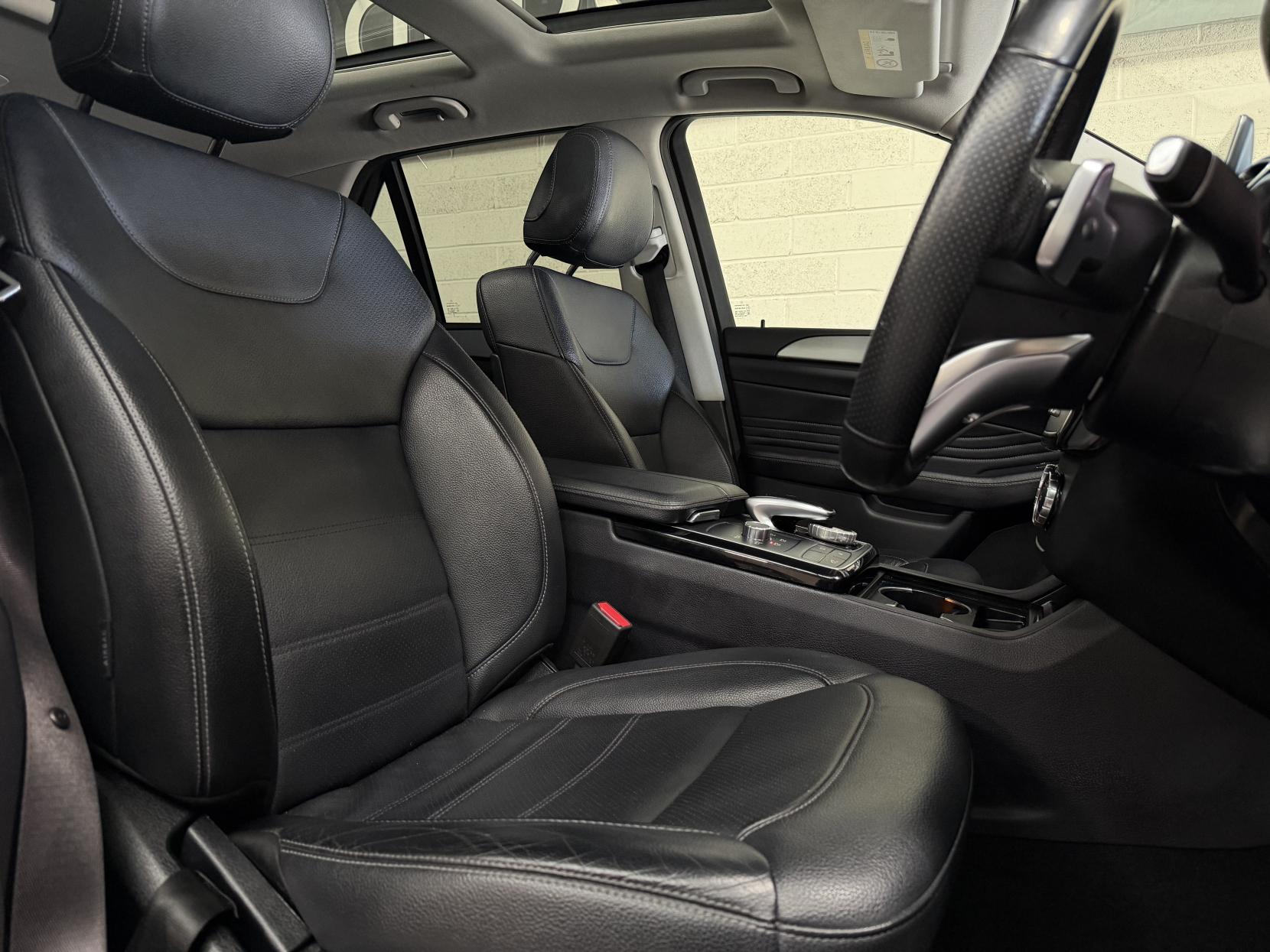 Mercedes-Benz GLE 2.1 GLE250d AMG Line (Premium) SUV 5dr Diesel G-Tronic 4MATIC Euro 6 (s/s) (204 ps)